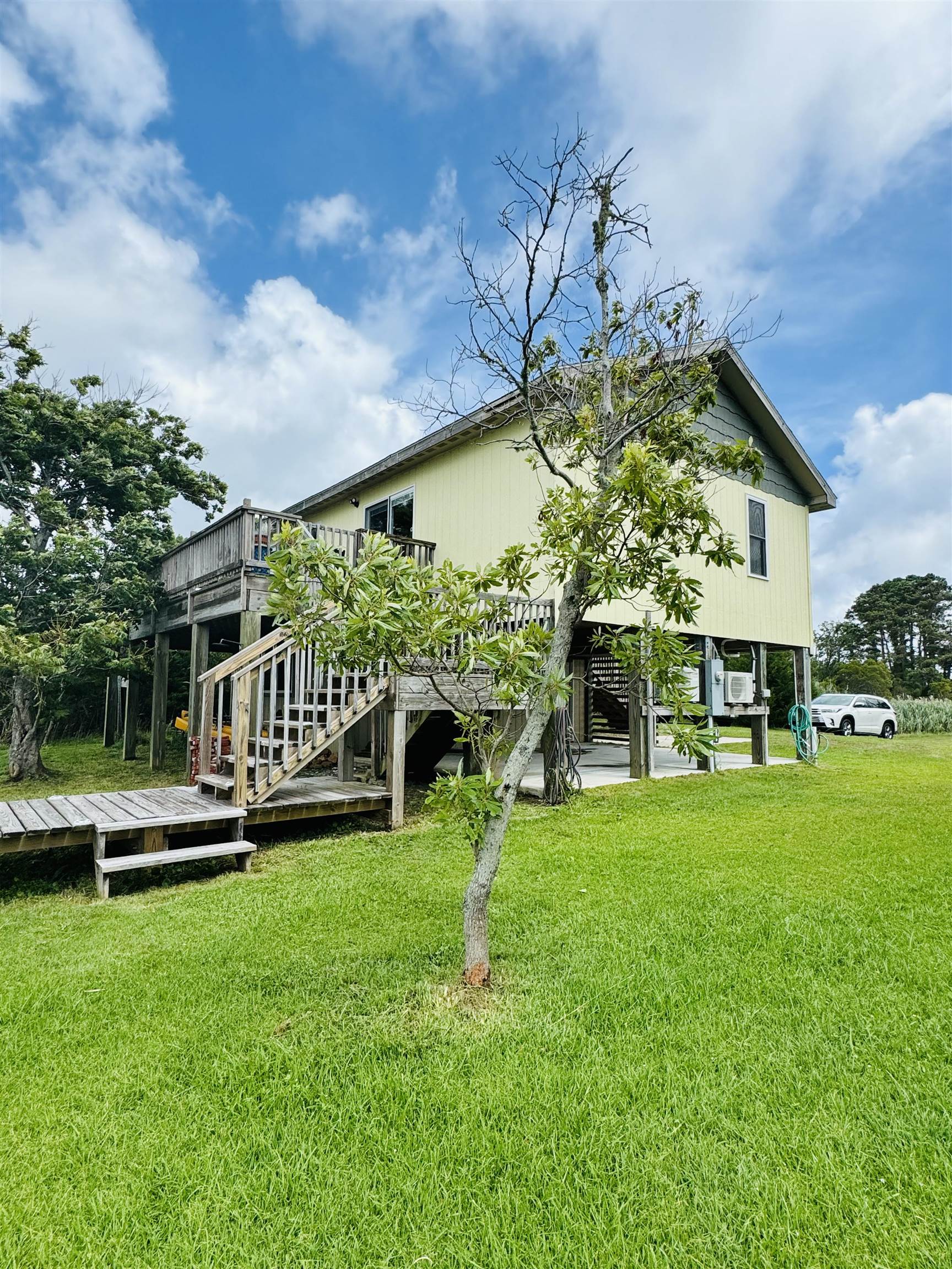 245 Bayview Drive