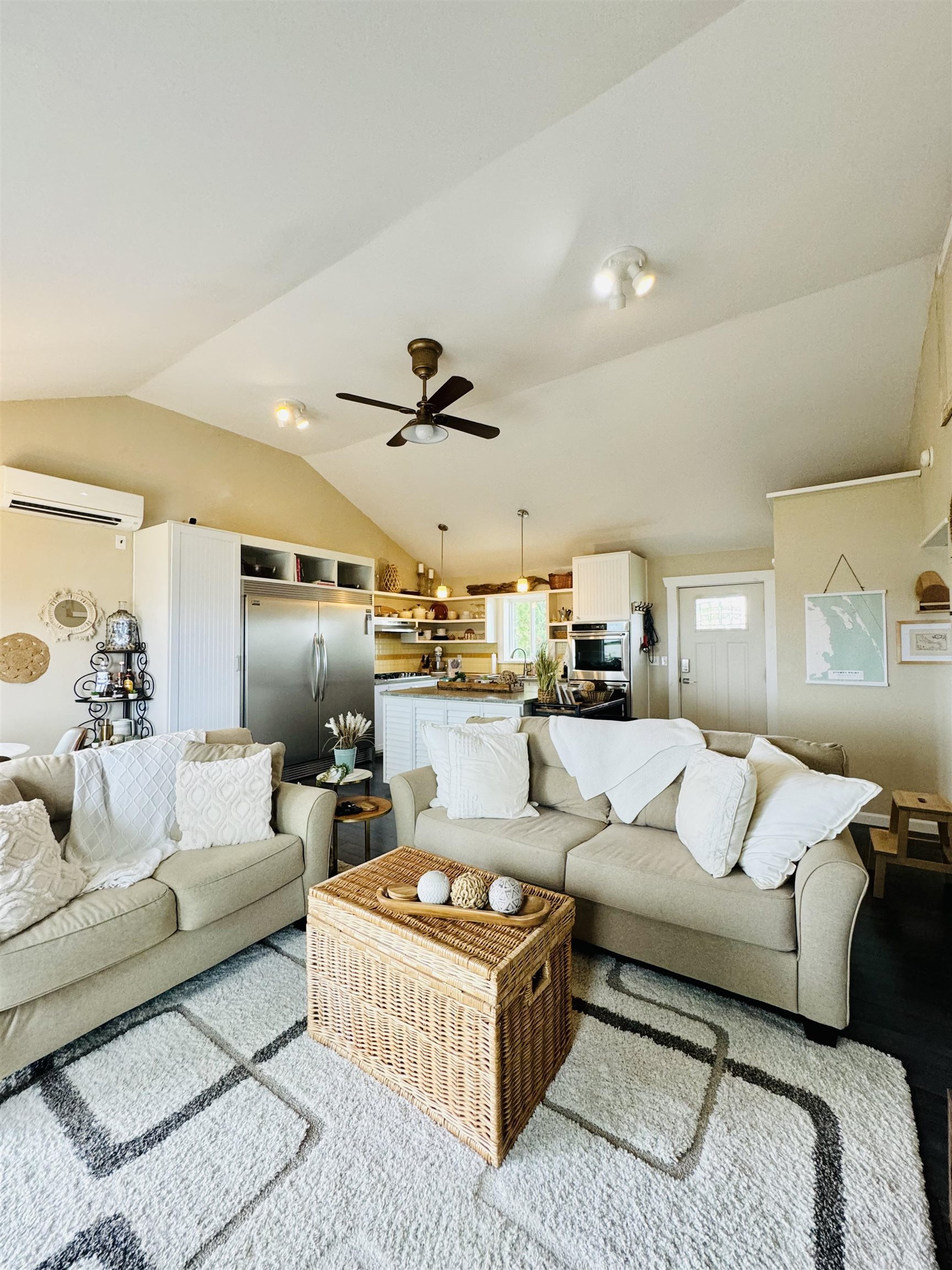 245 Bayview Drive