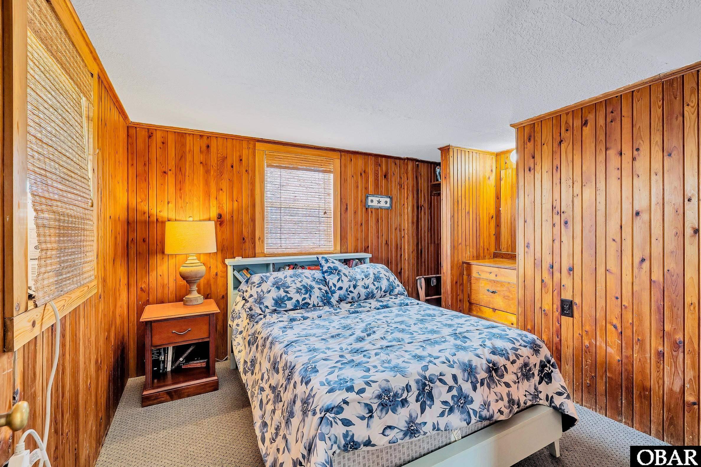 9013 L E Hunter Street lot 12 & 13