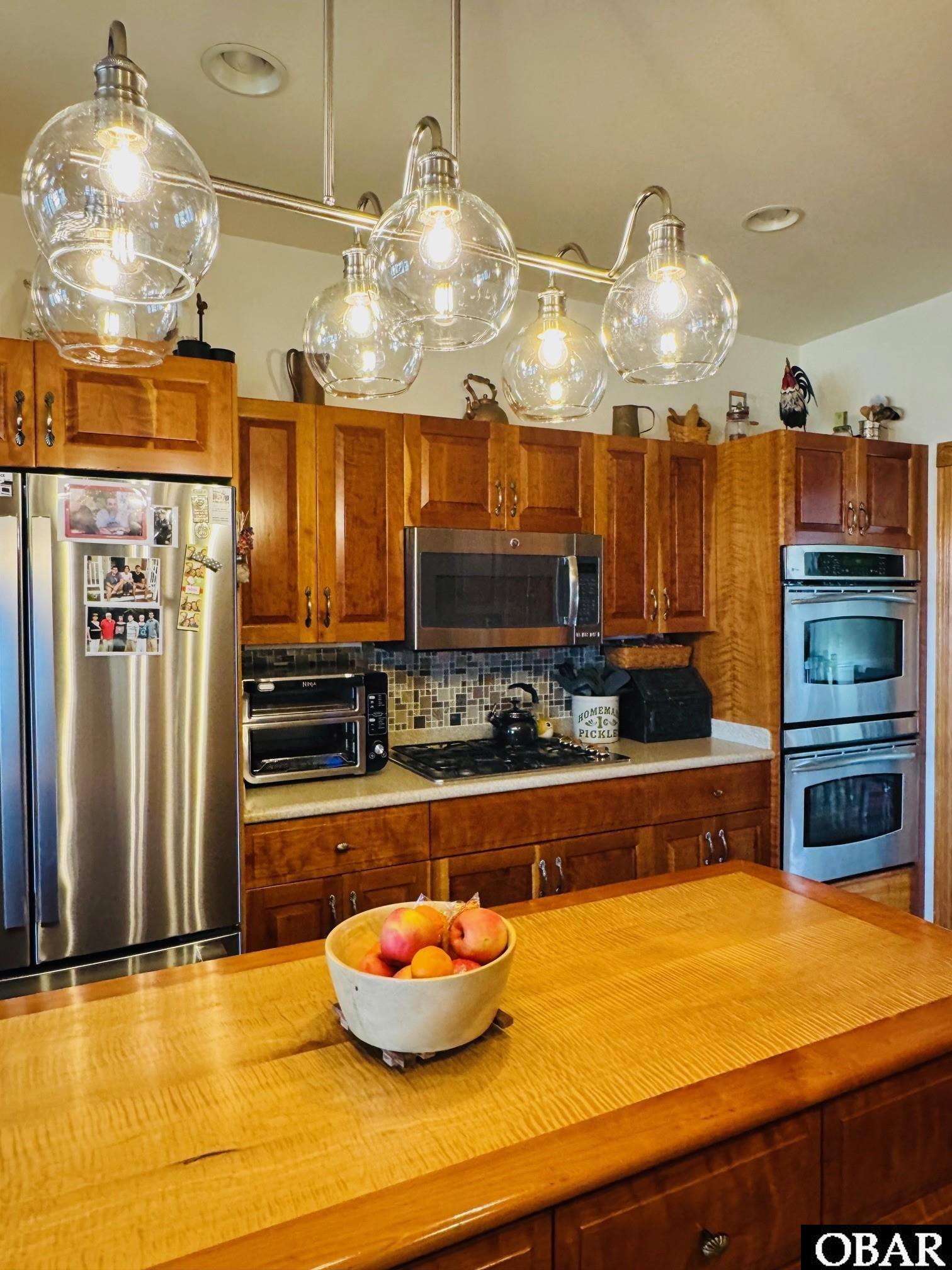 288 Bayview Drive
