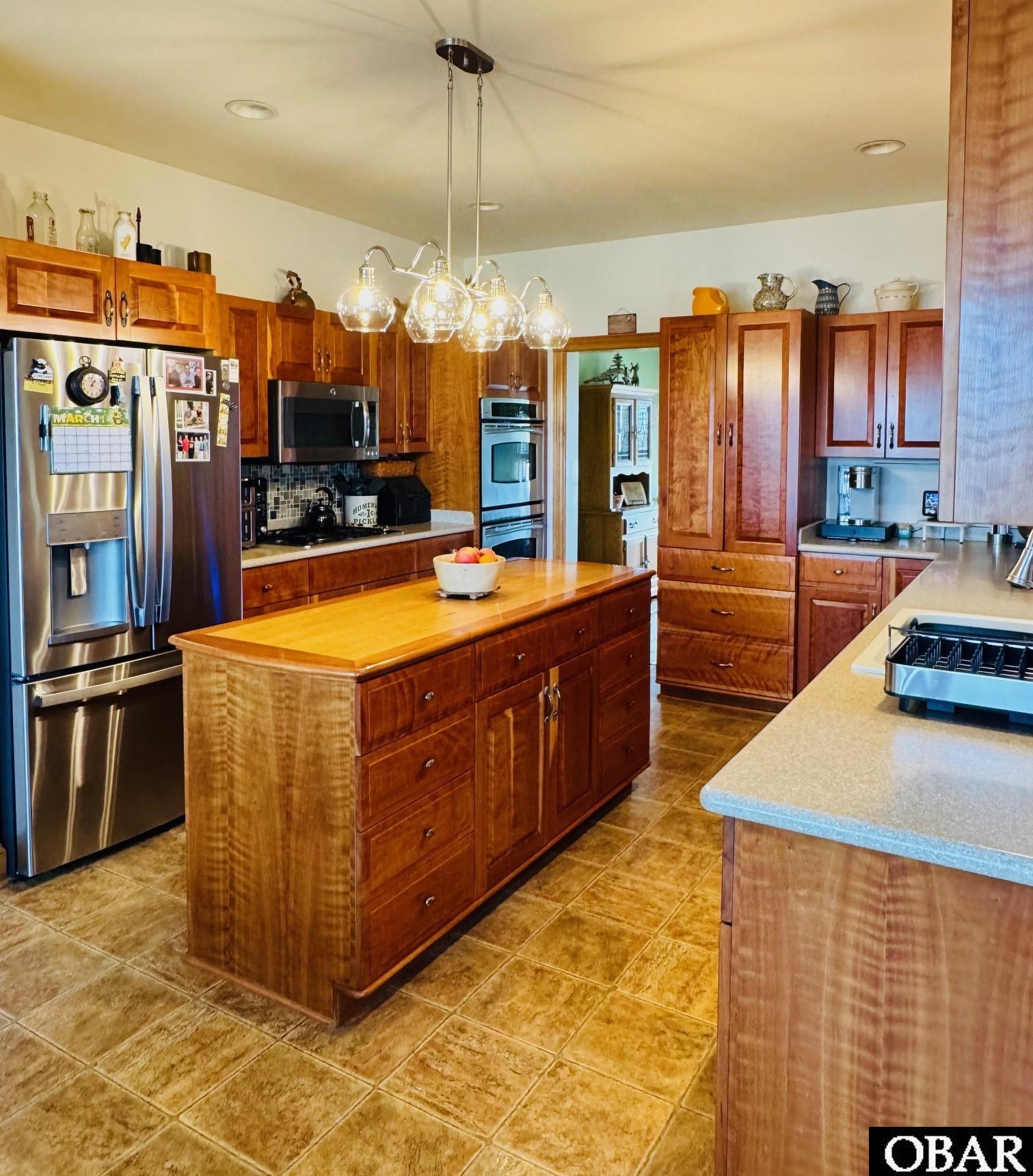 288 Bayview Drive