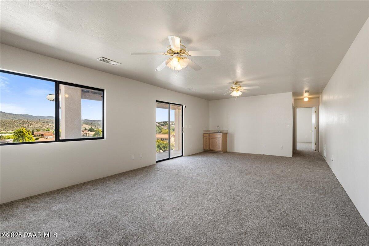 1927 Oriental Avenue