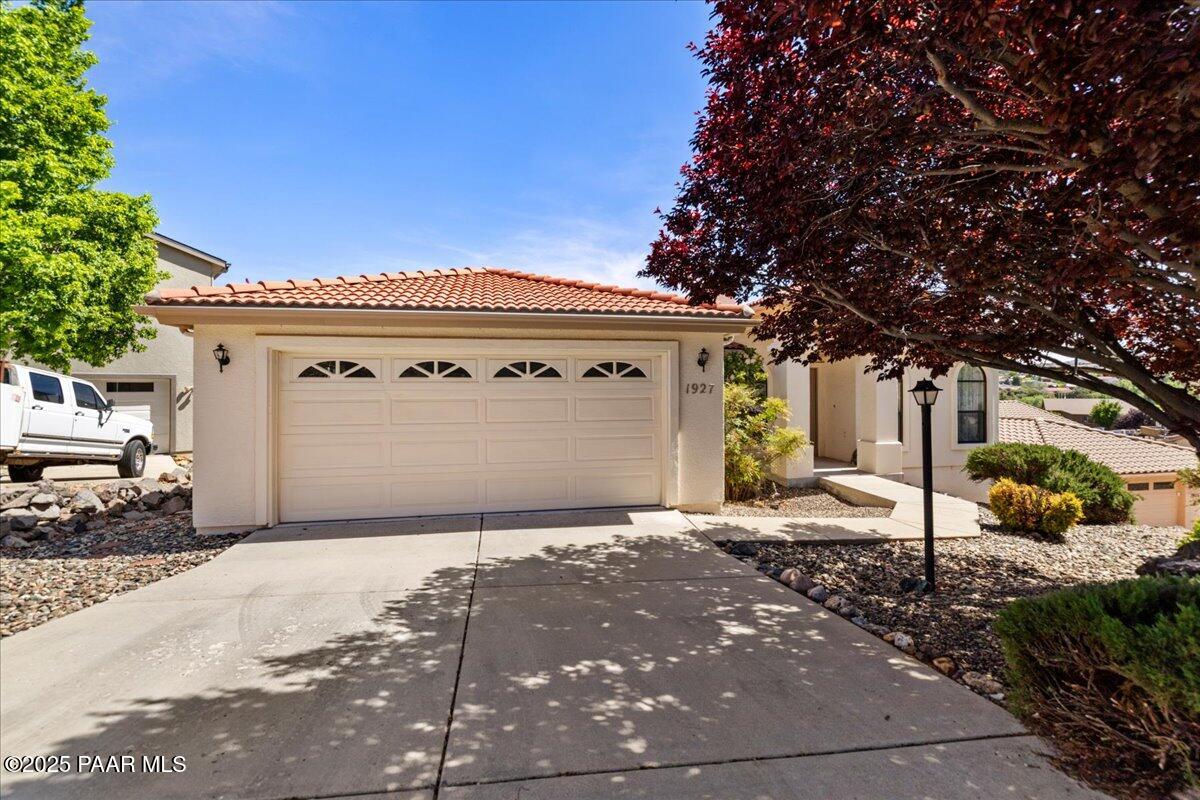 1927 Oriental Avenue