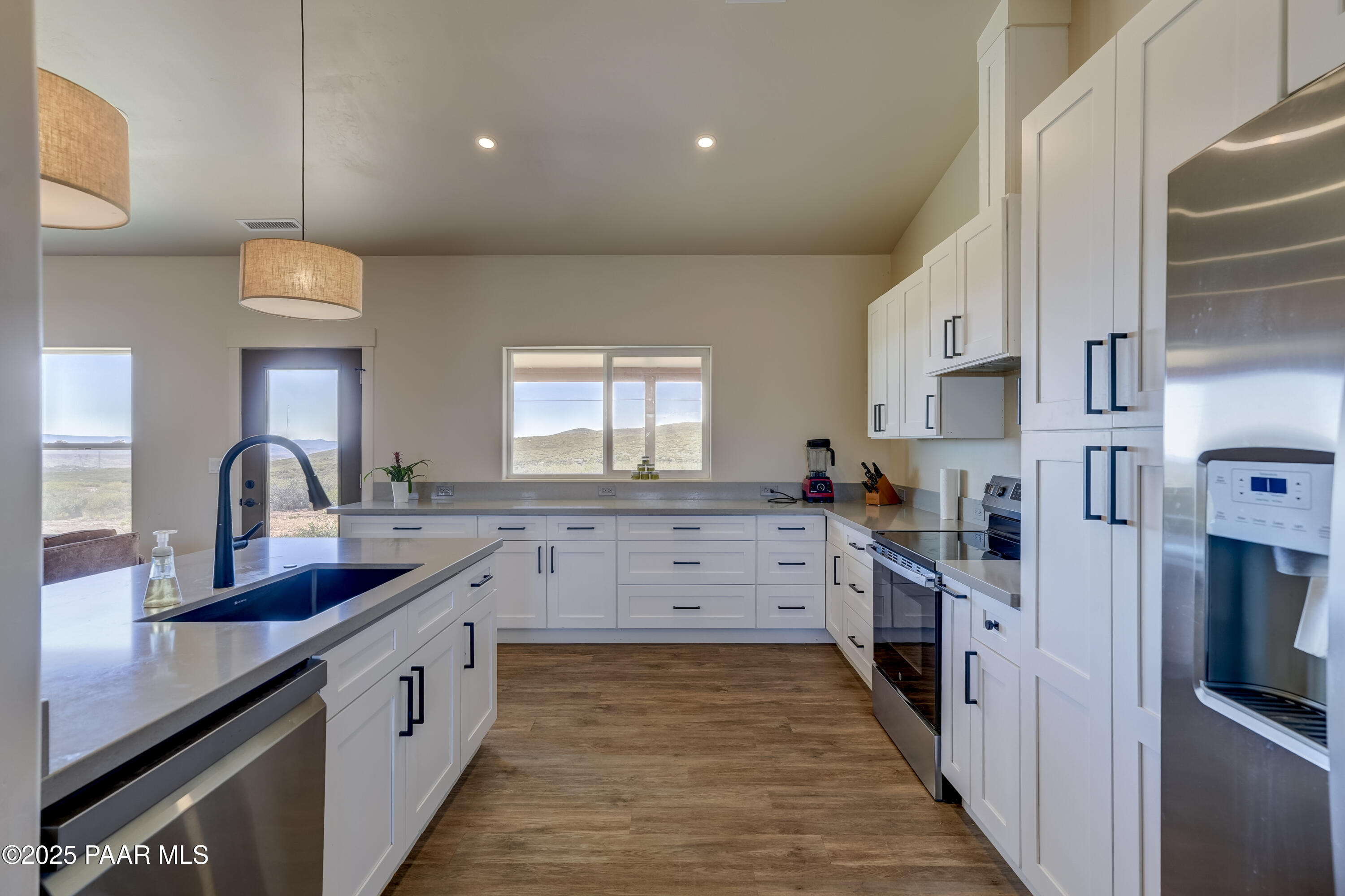 15963 Valentine Lane