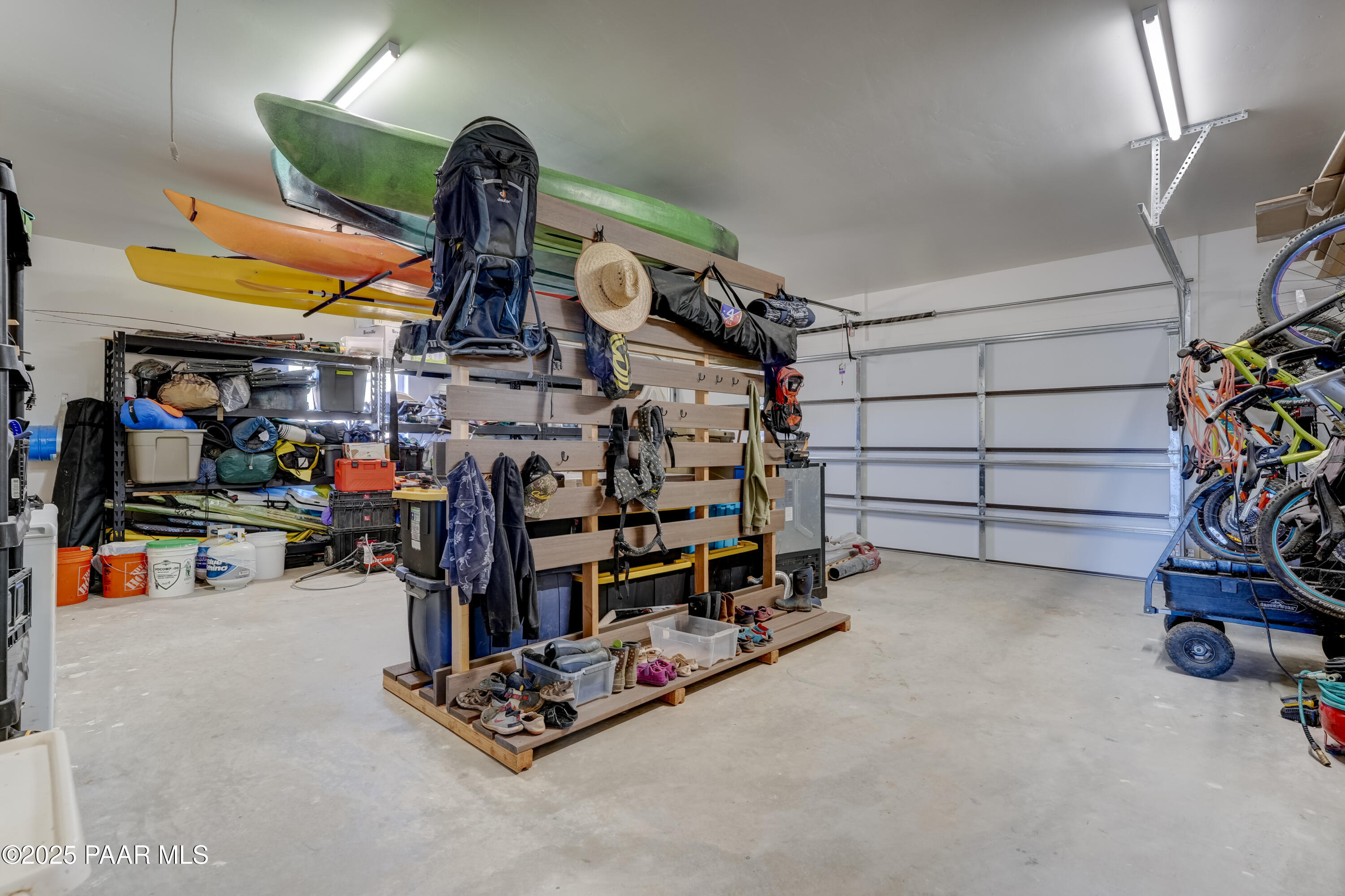 15963 Valentine Lane