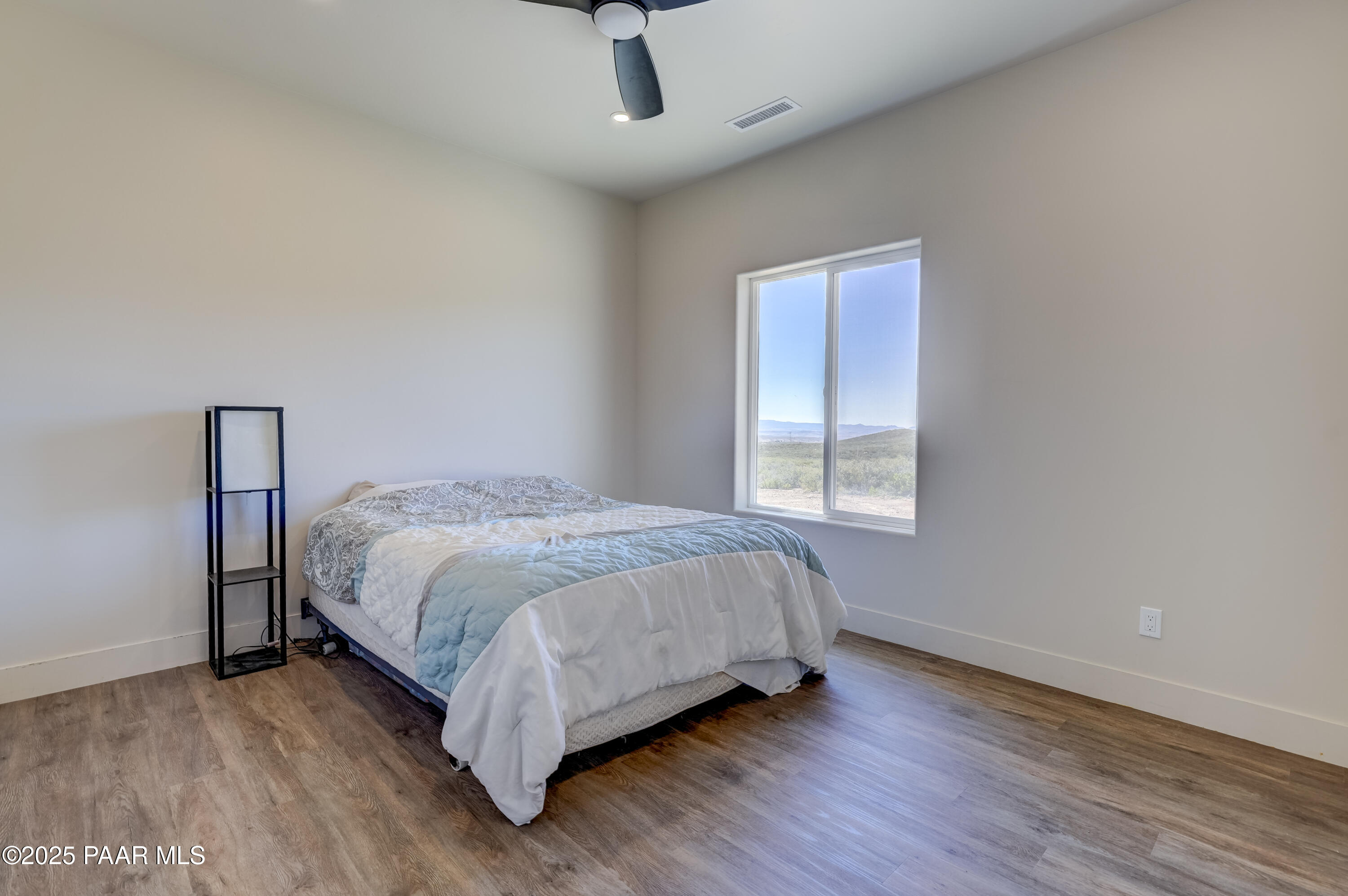 15963 Valentine Lane