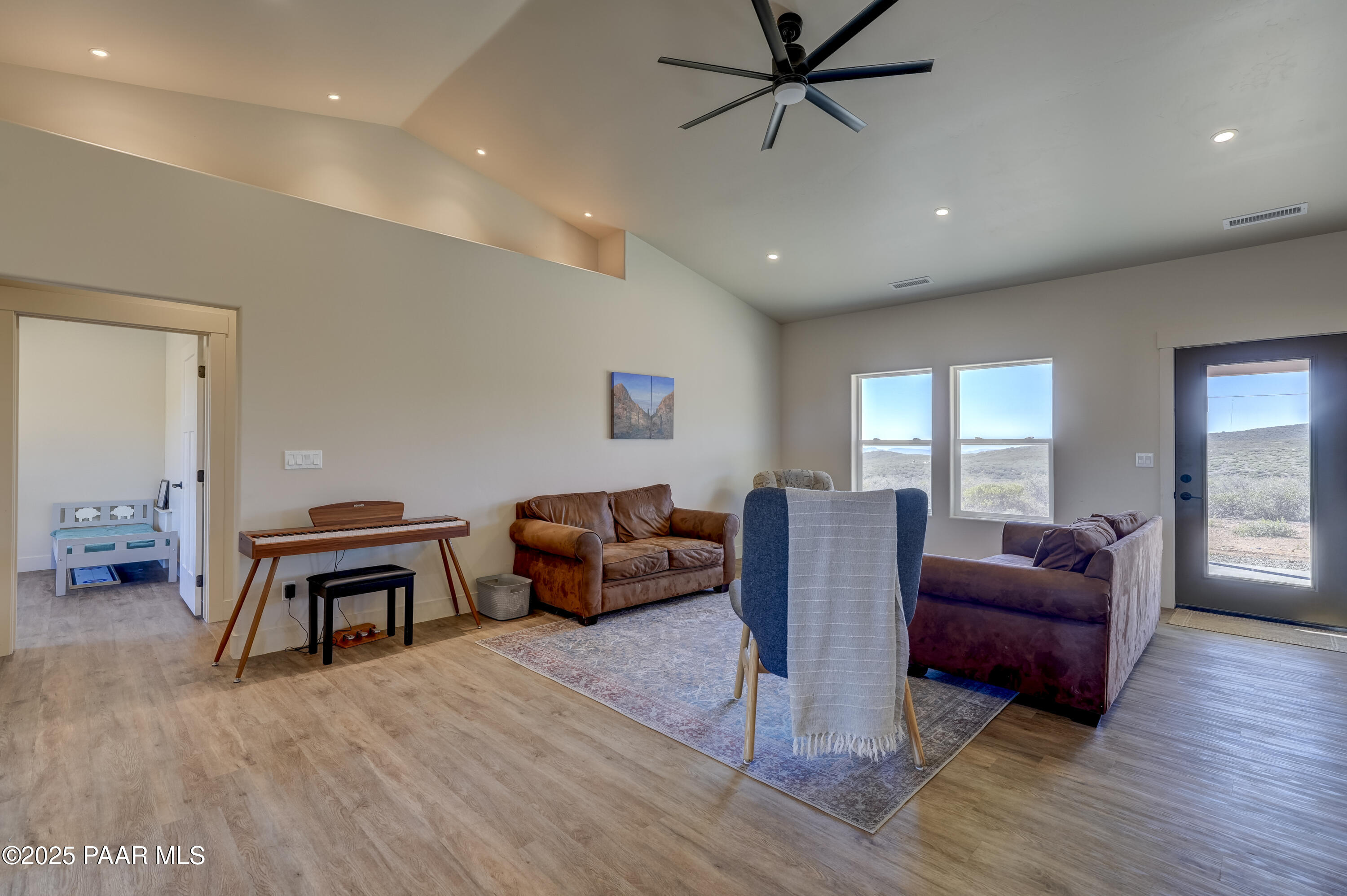 15963 Valentine Lane