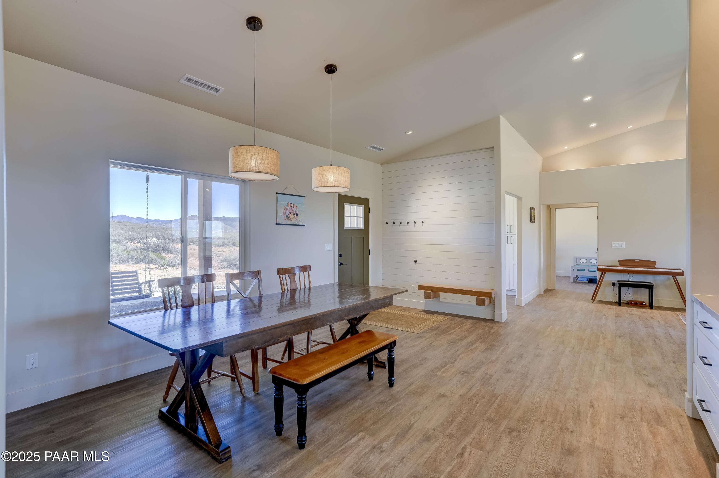 15963 Valentine Lane