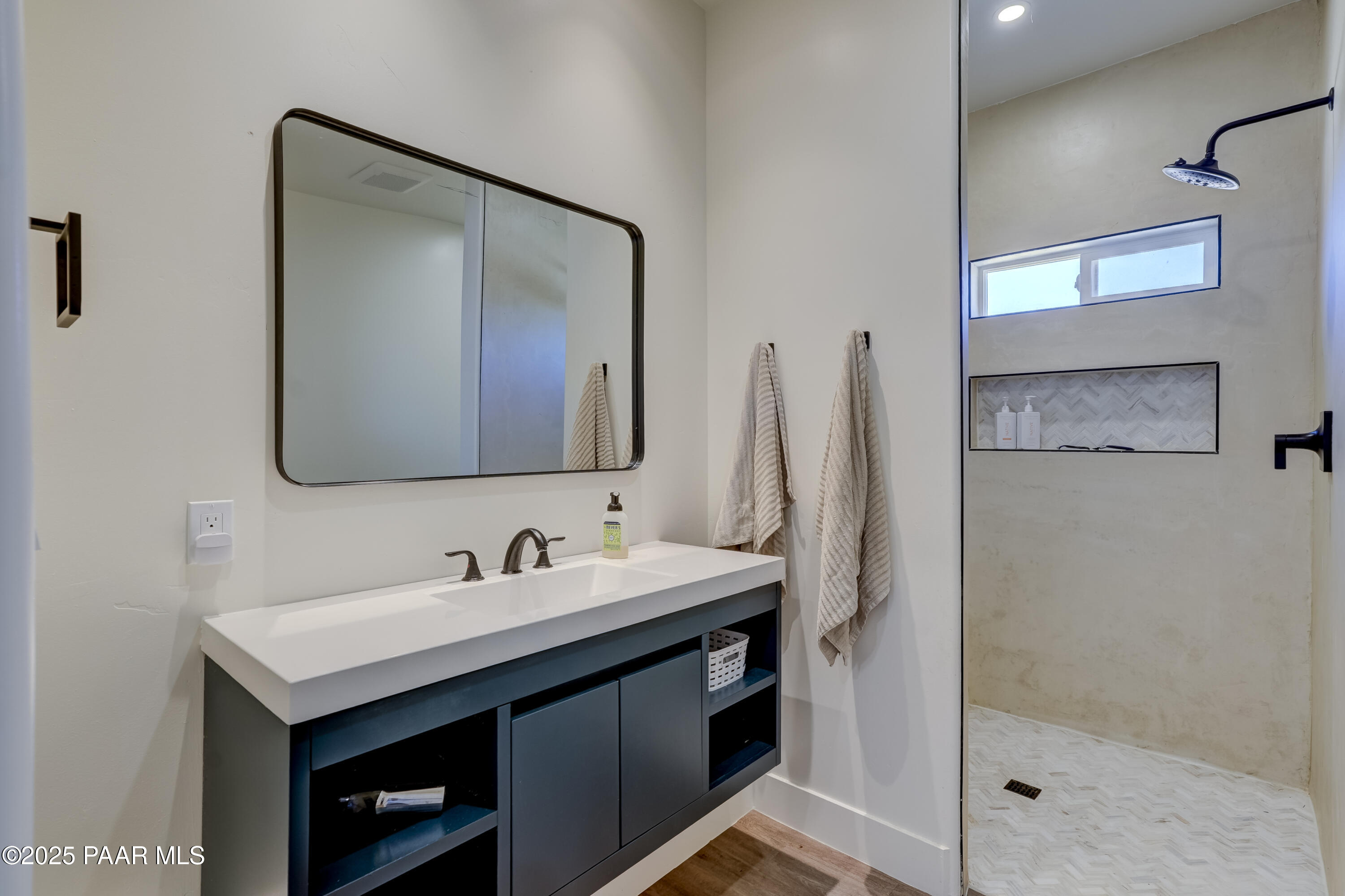 15963 Valentine Lane