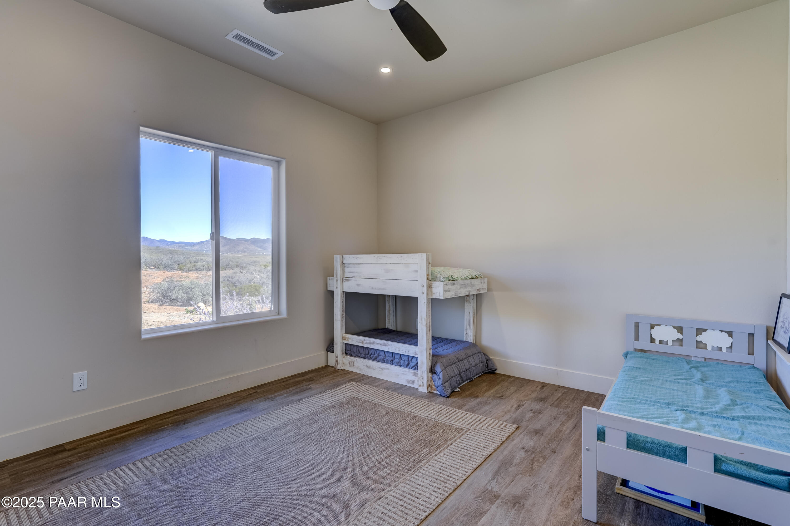 15963 Valentine Lane