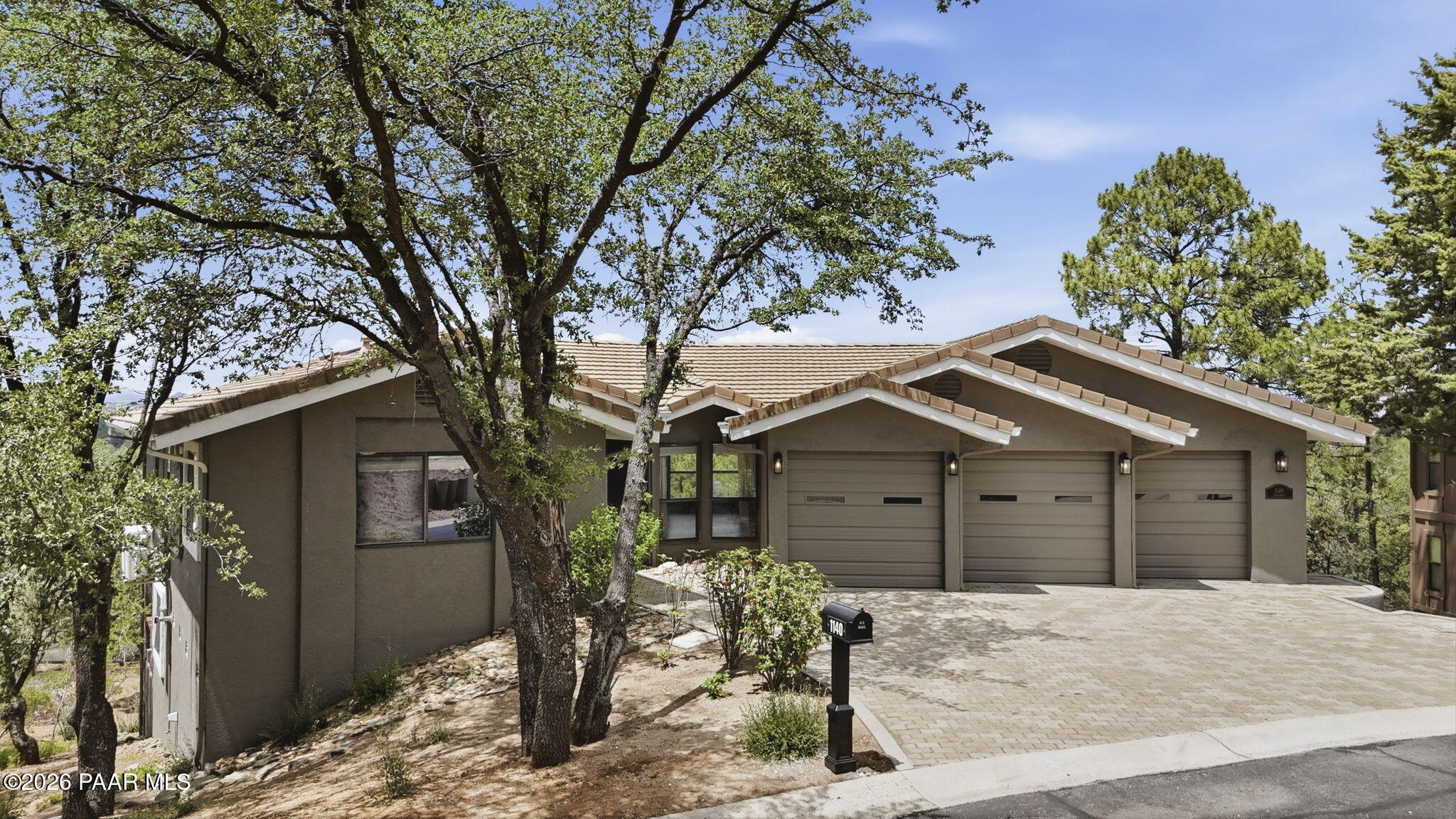 1140 Tanglewood Road