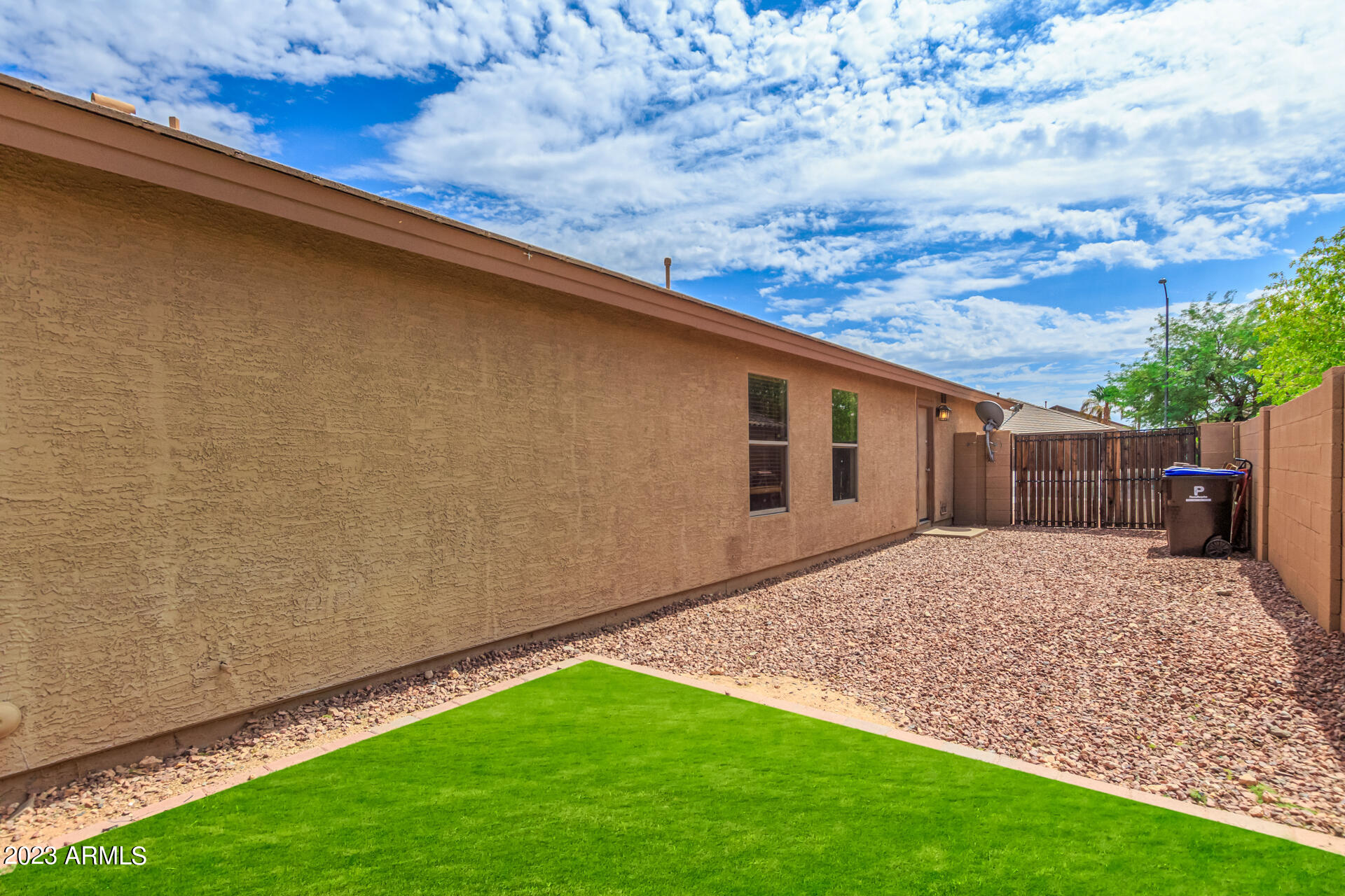 22882 N 103RD Lane
