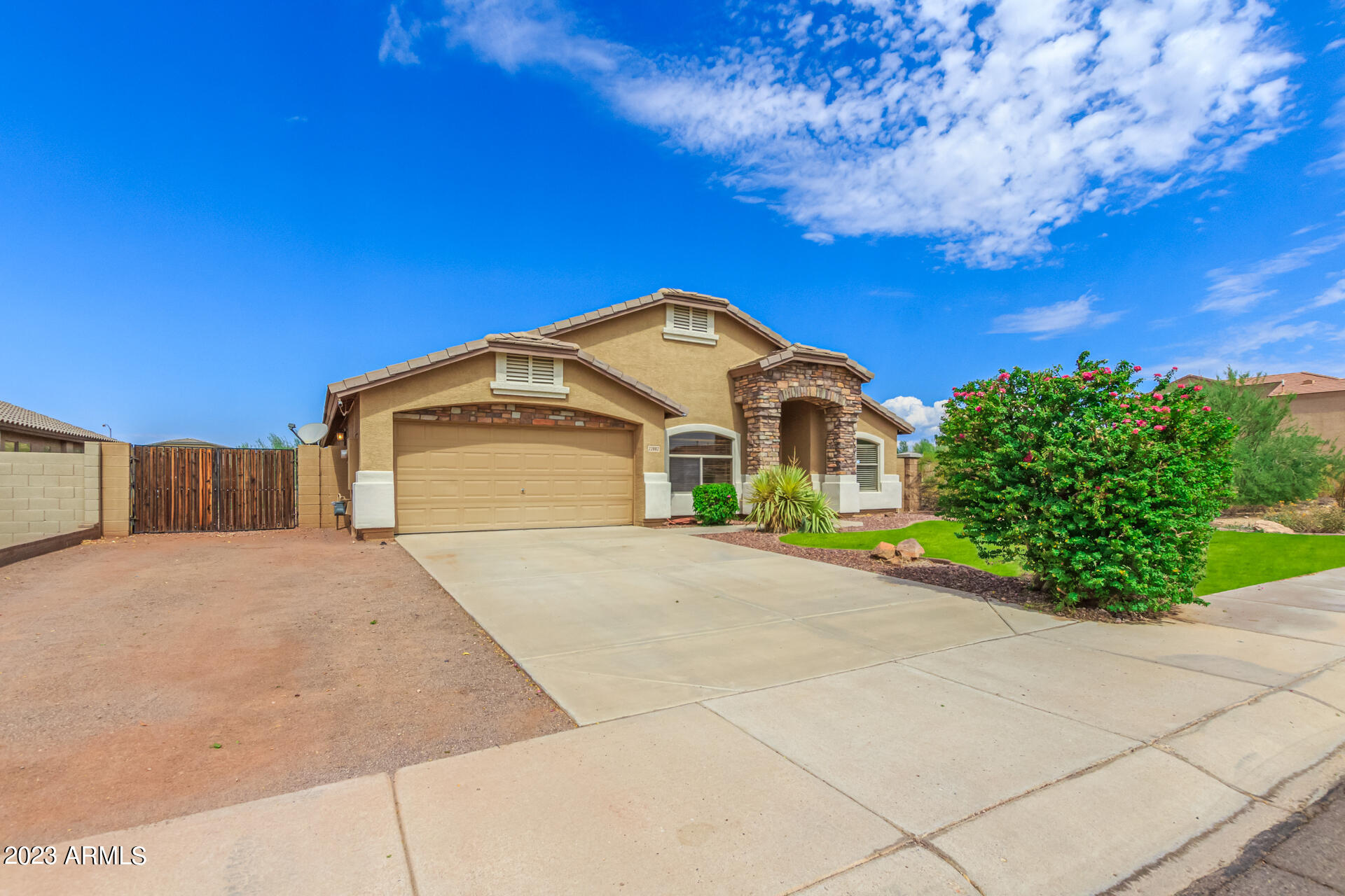 22882 N 103RD Lane