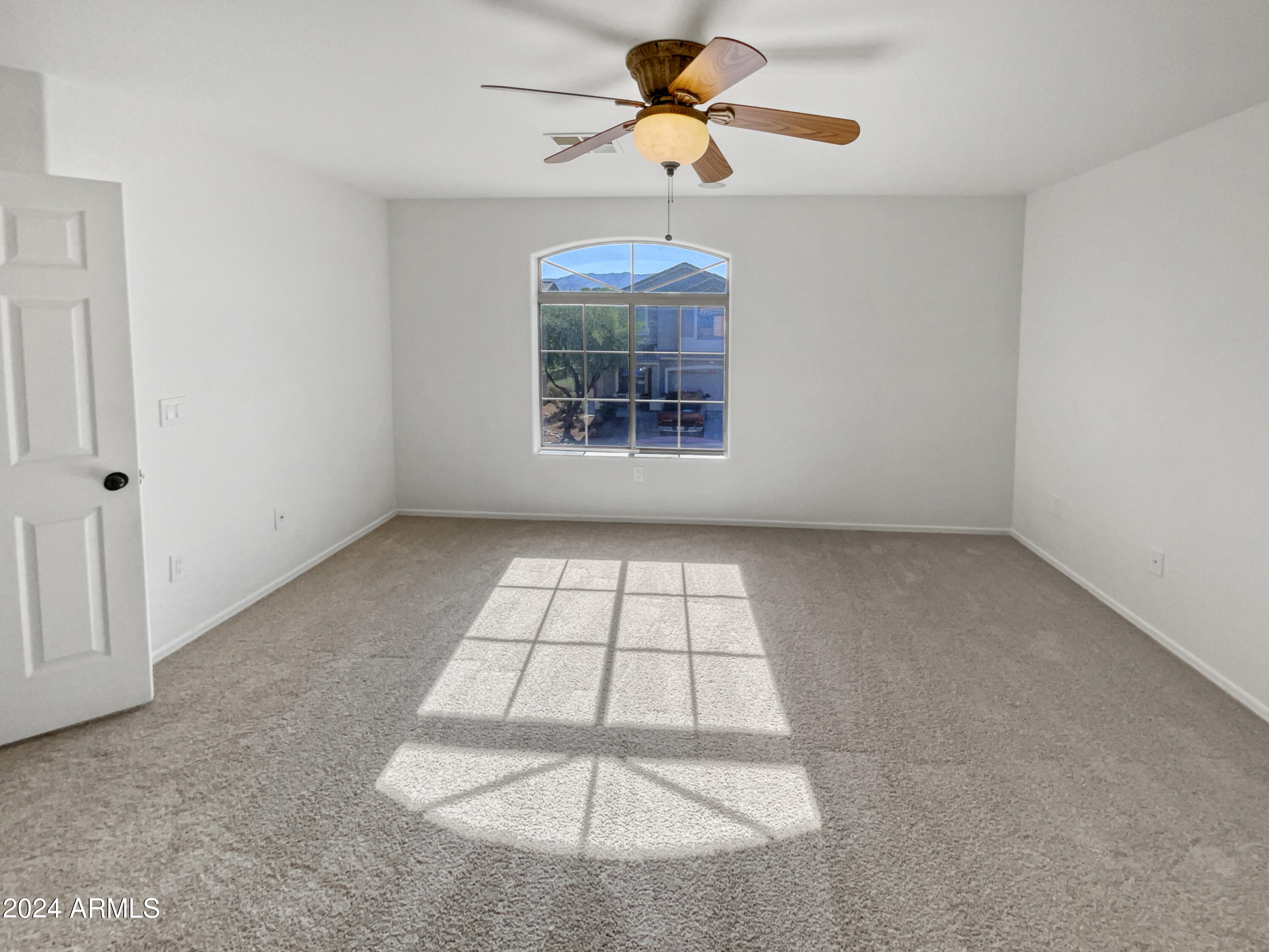 2624 W CARSON Road