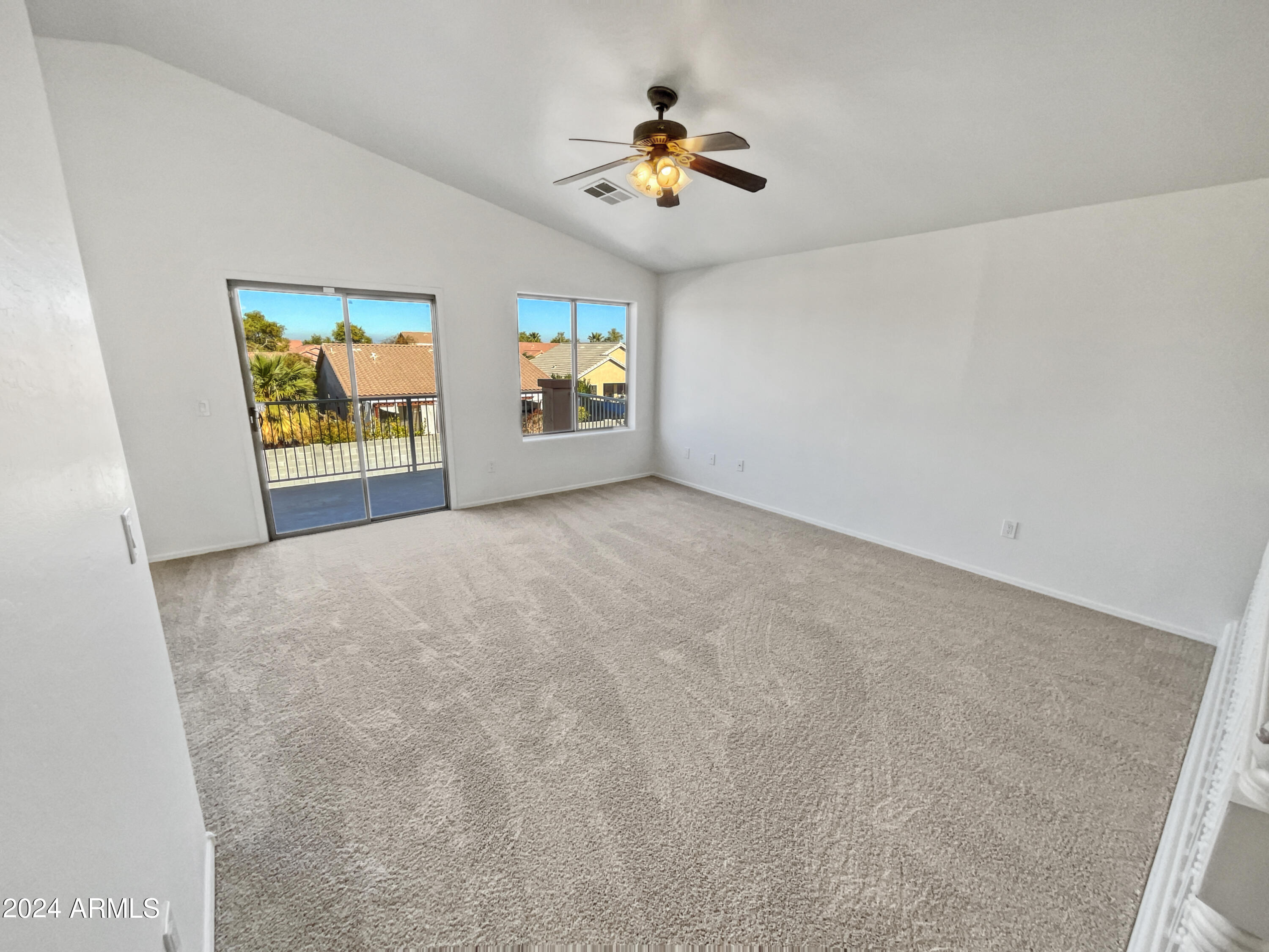 2624 W CARSON Road