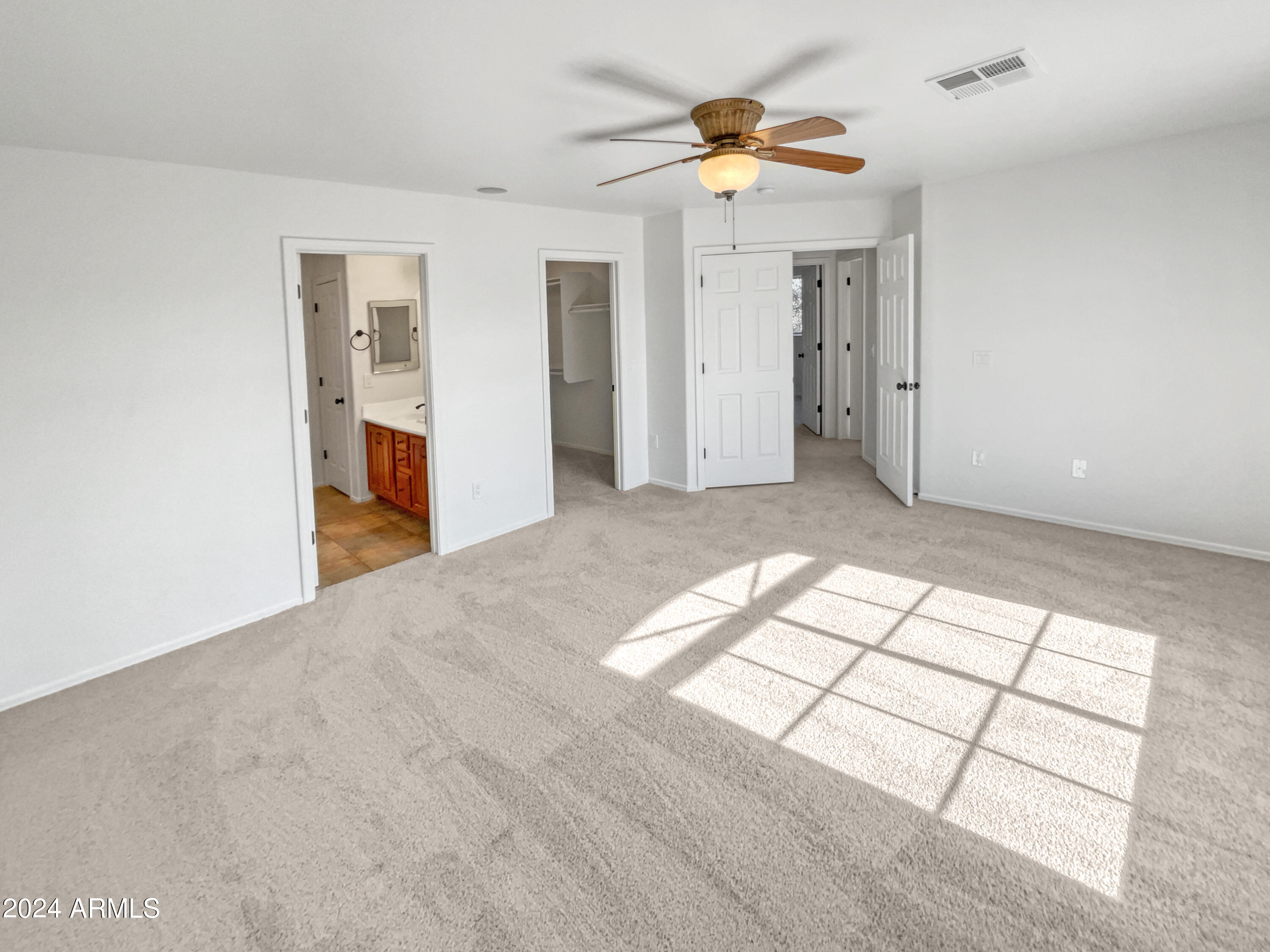 2624 W CARSON Road