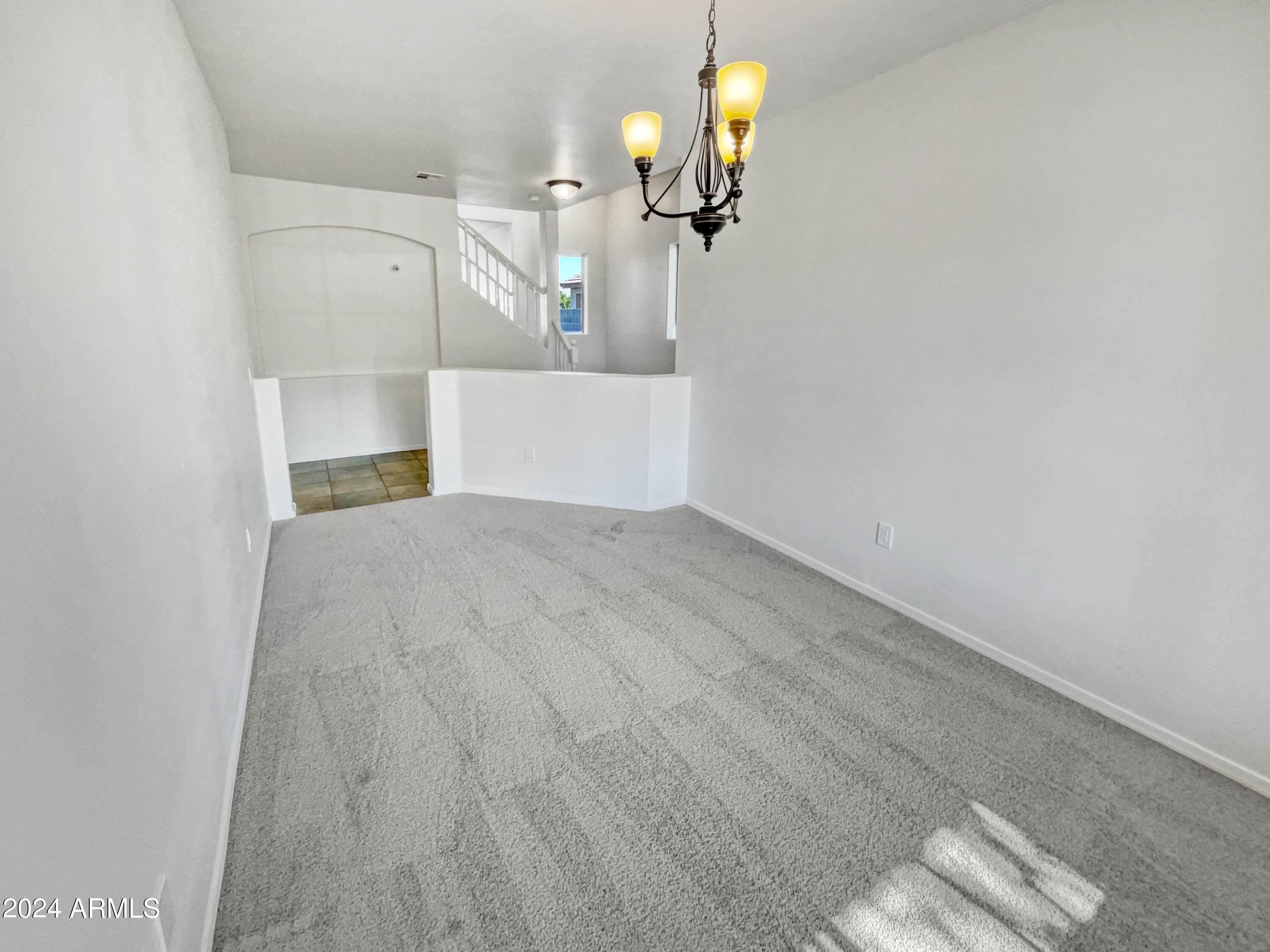 2624 W CARSON Road
