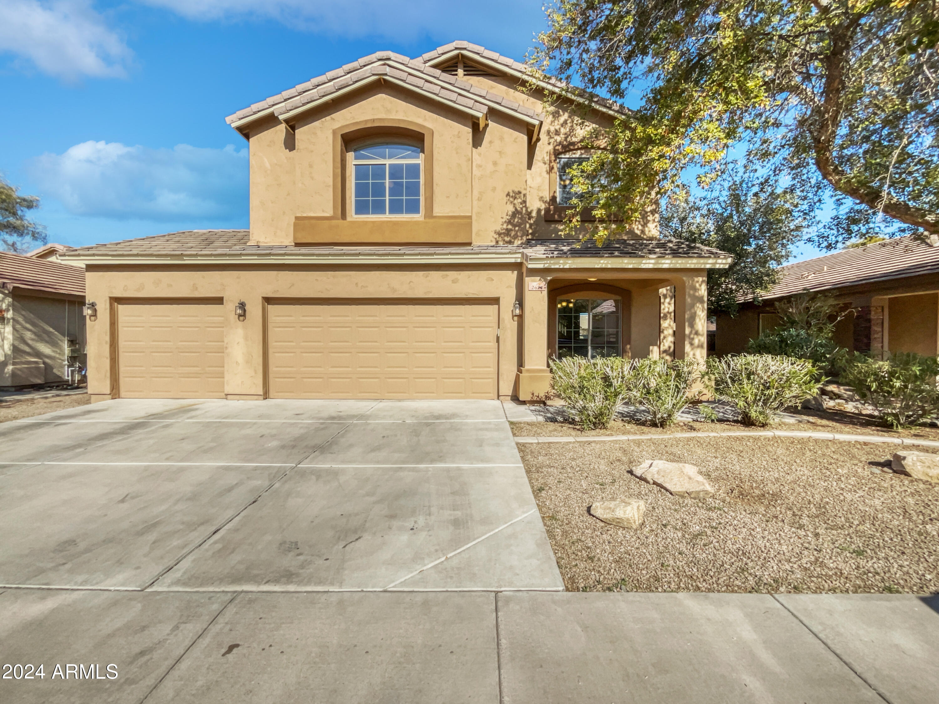 2624 W CARSON Road