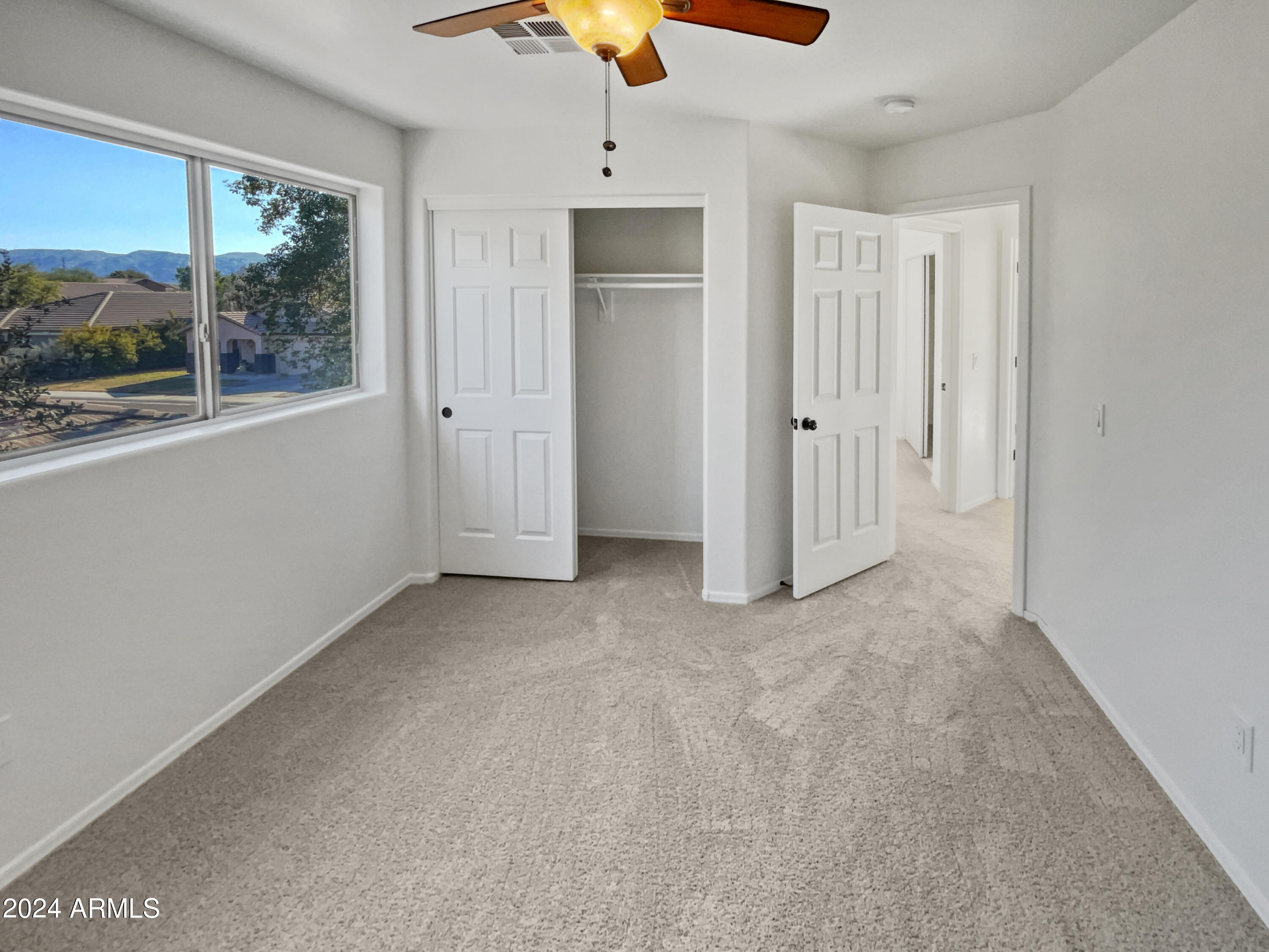 2624 W CARSON Road