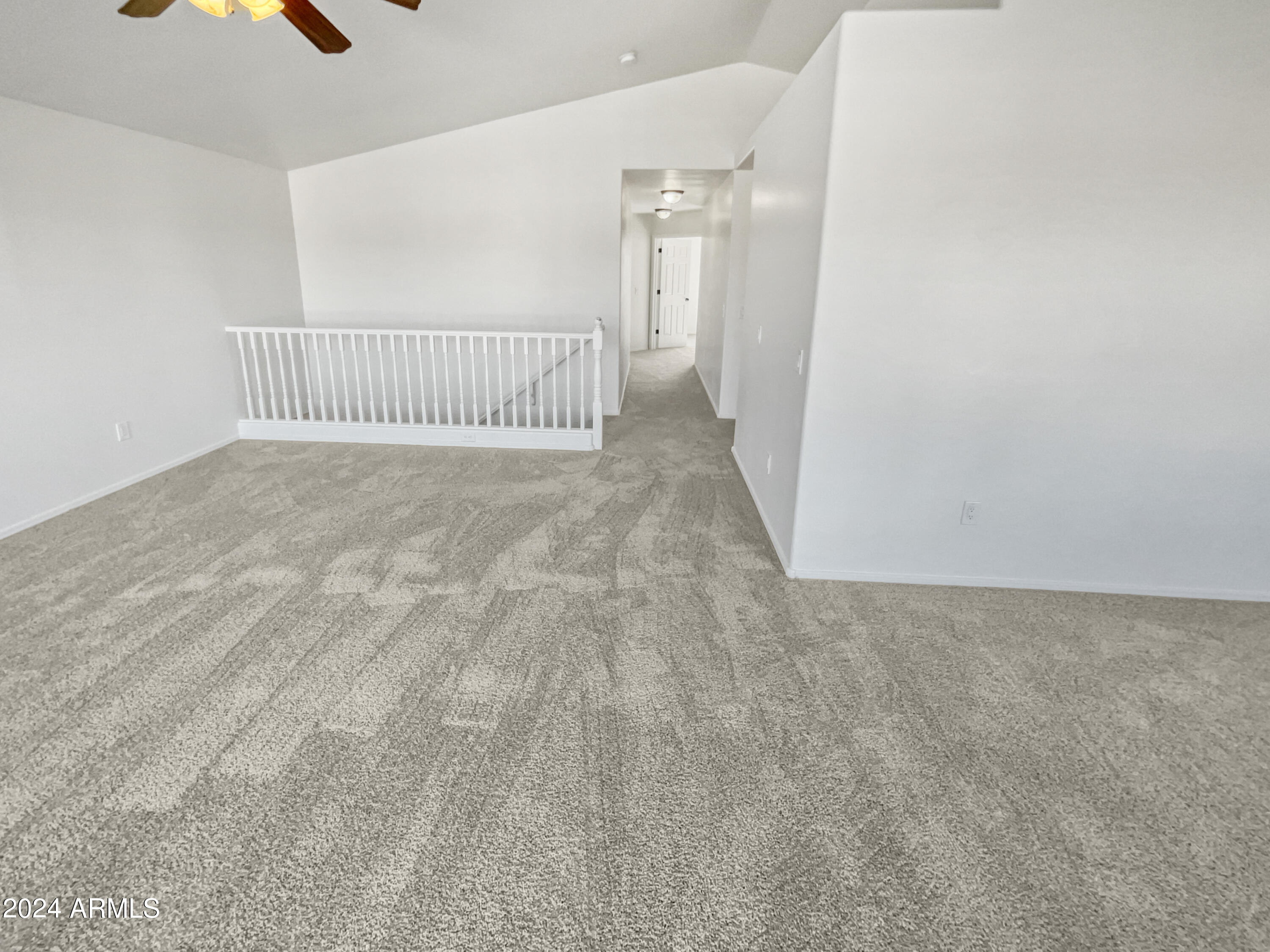 2624 W CARSON Road