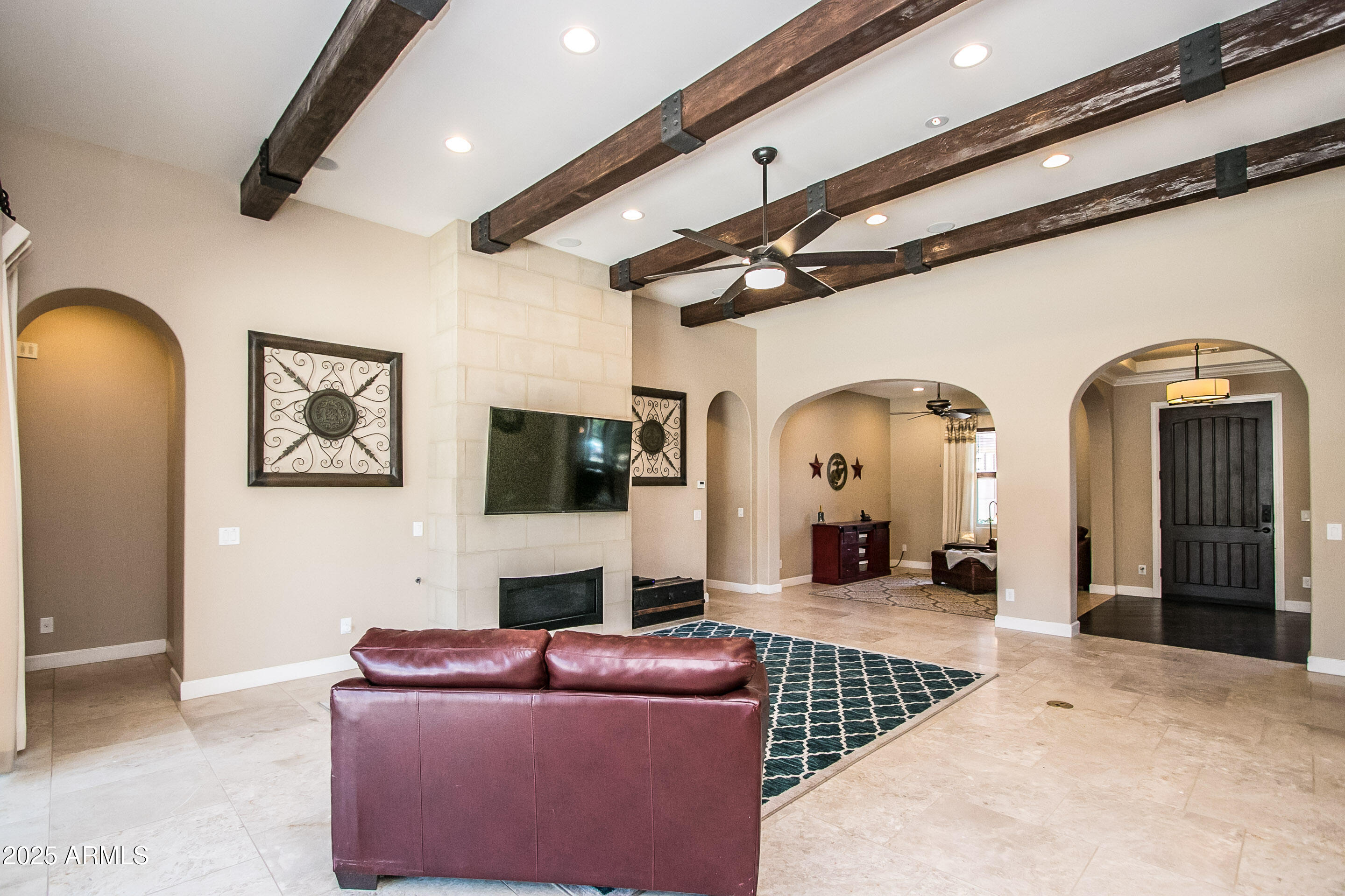 3009 E VALENCIA Drive