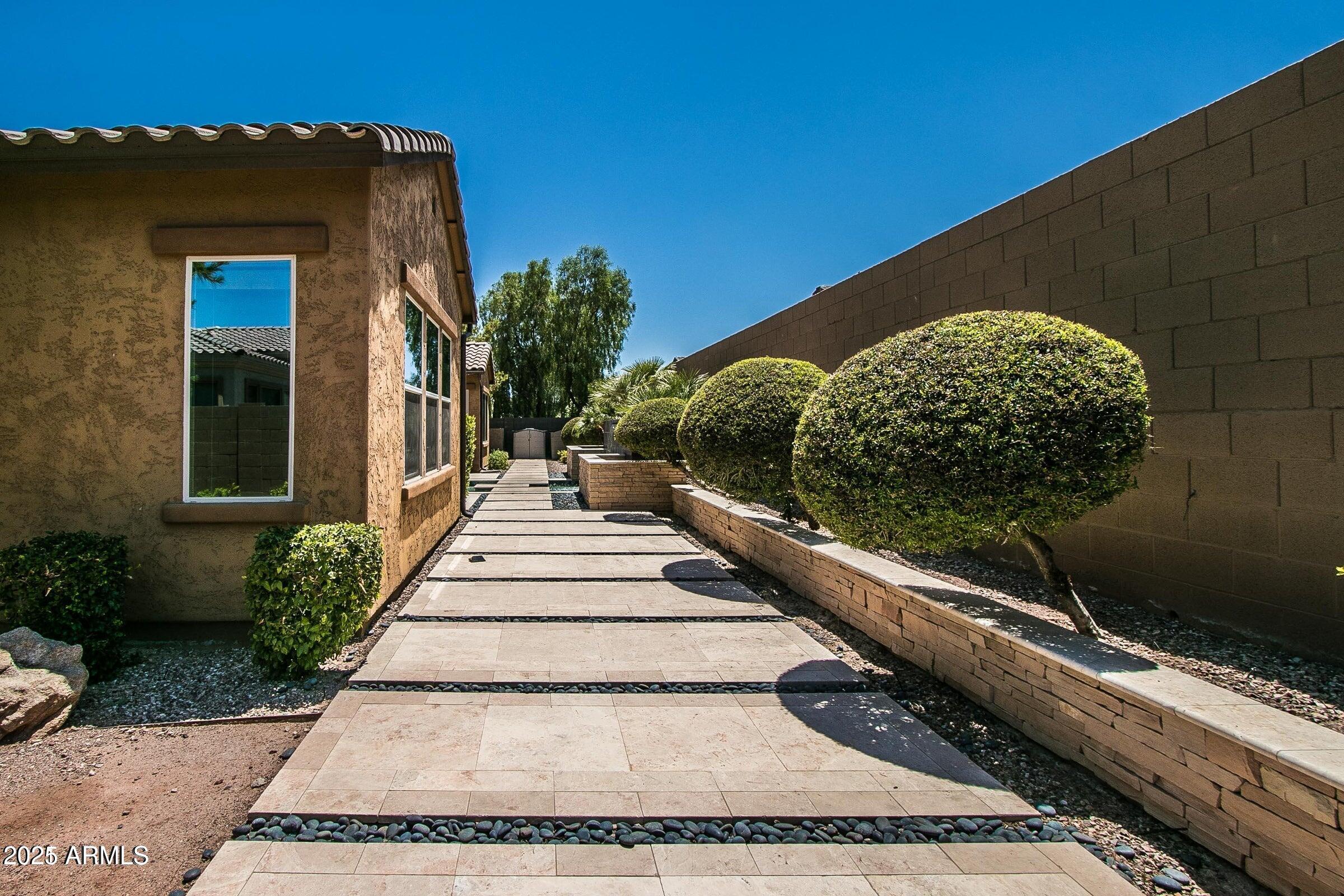 3009 E VALENCIA Drive