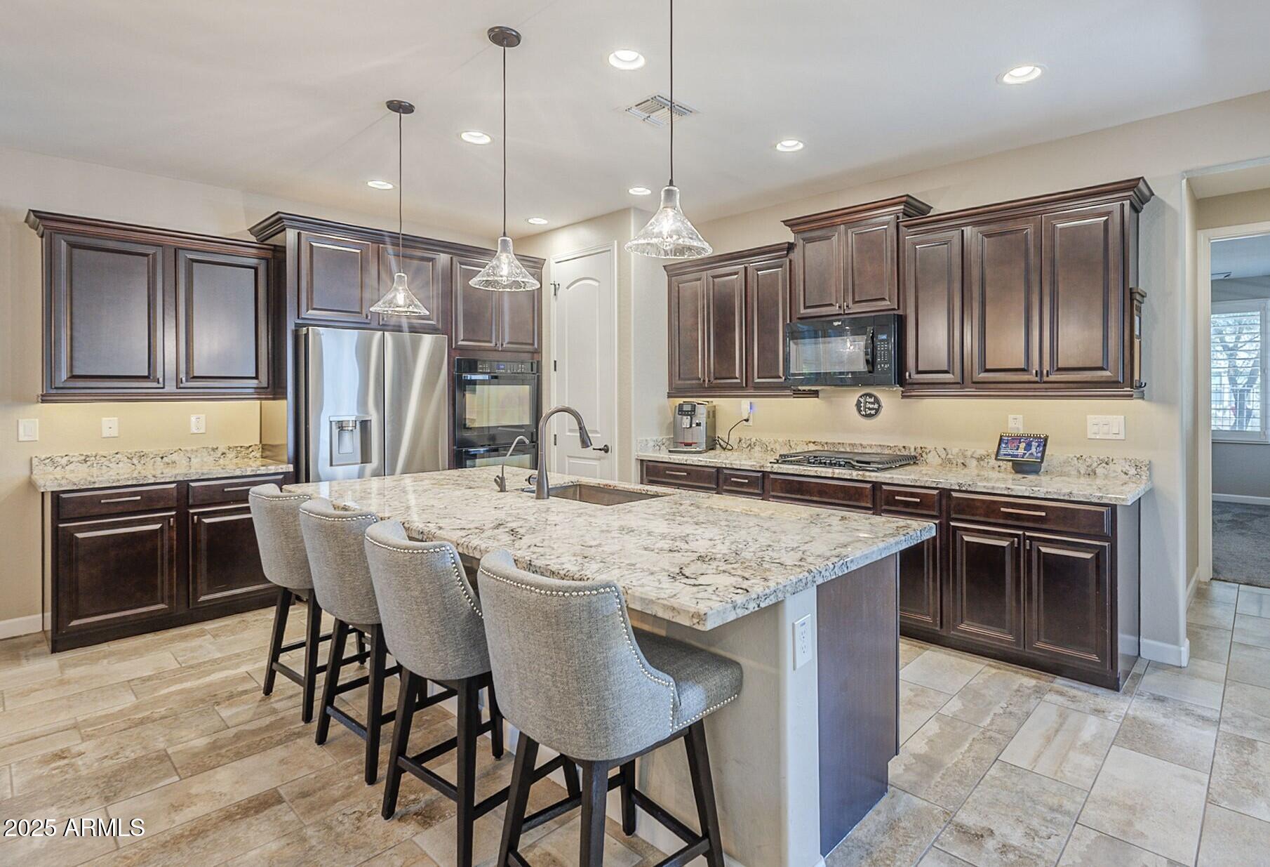 20760 W MINNEZONA Avenue, Buckeye