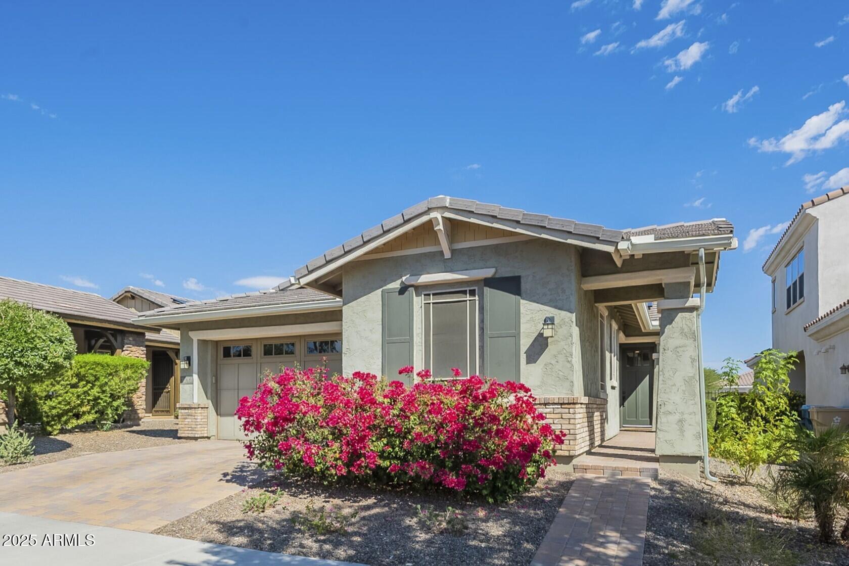 20760 W MINNEZONA Avenue, Buckeye