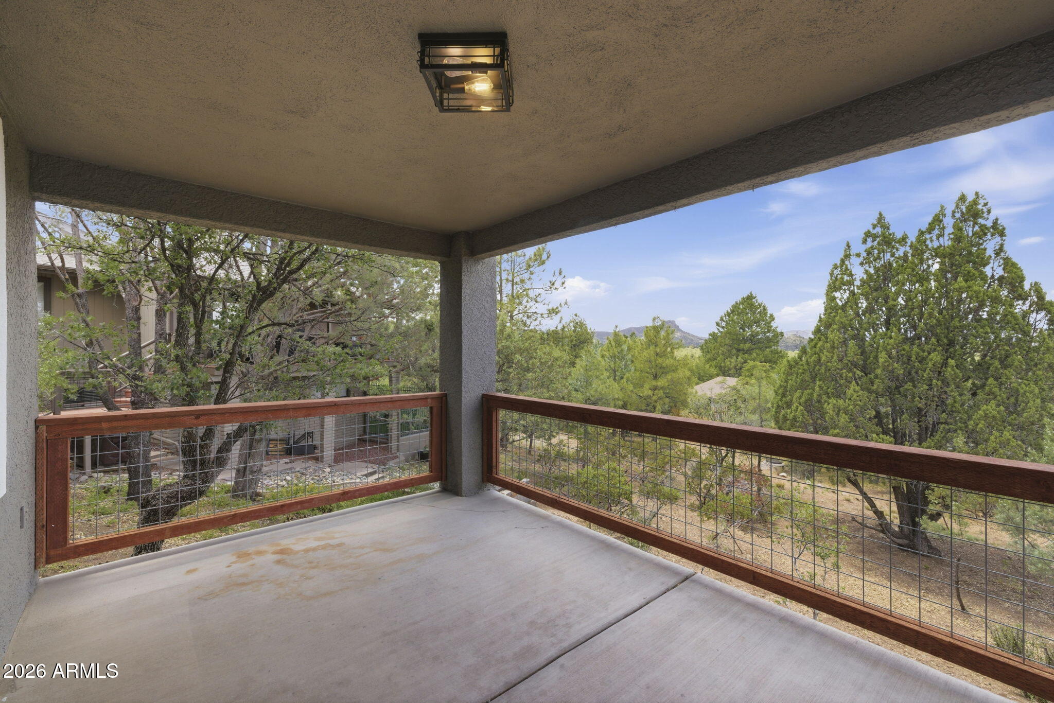 1140 TANGLEWOOD Road