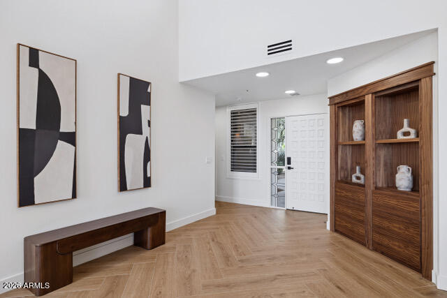 25555 N WINDY WALK Drive 77