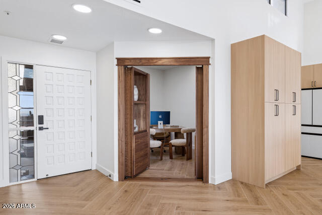 25555 N WINDY WALK Drive 77