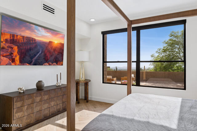 25555 N WINDY WALK Drive 77