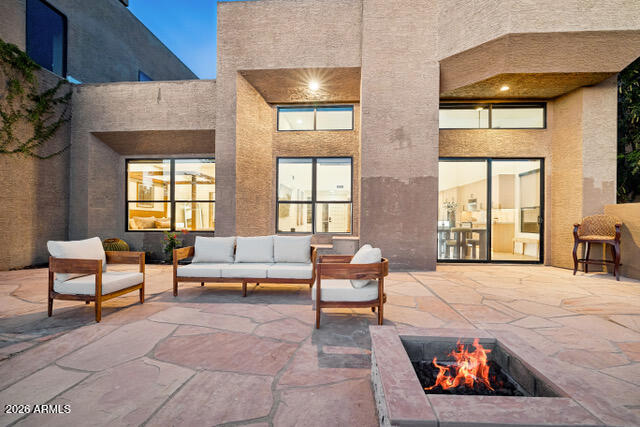 25555 N WINDY WALK Drive 77