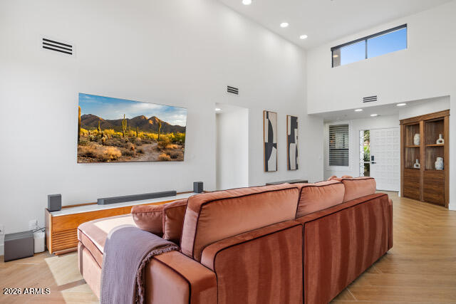 25555 N WINDY WALK Drive 77