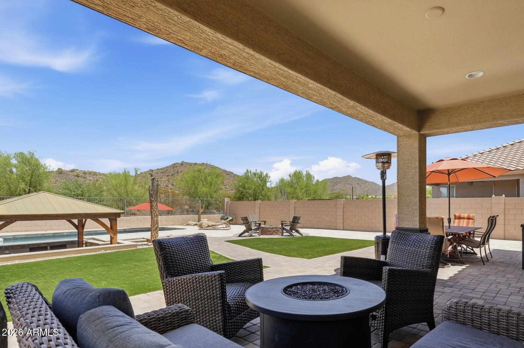 7672 W FETLOCK Trail