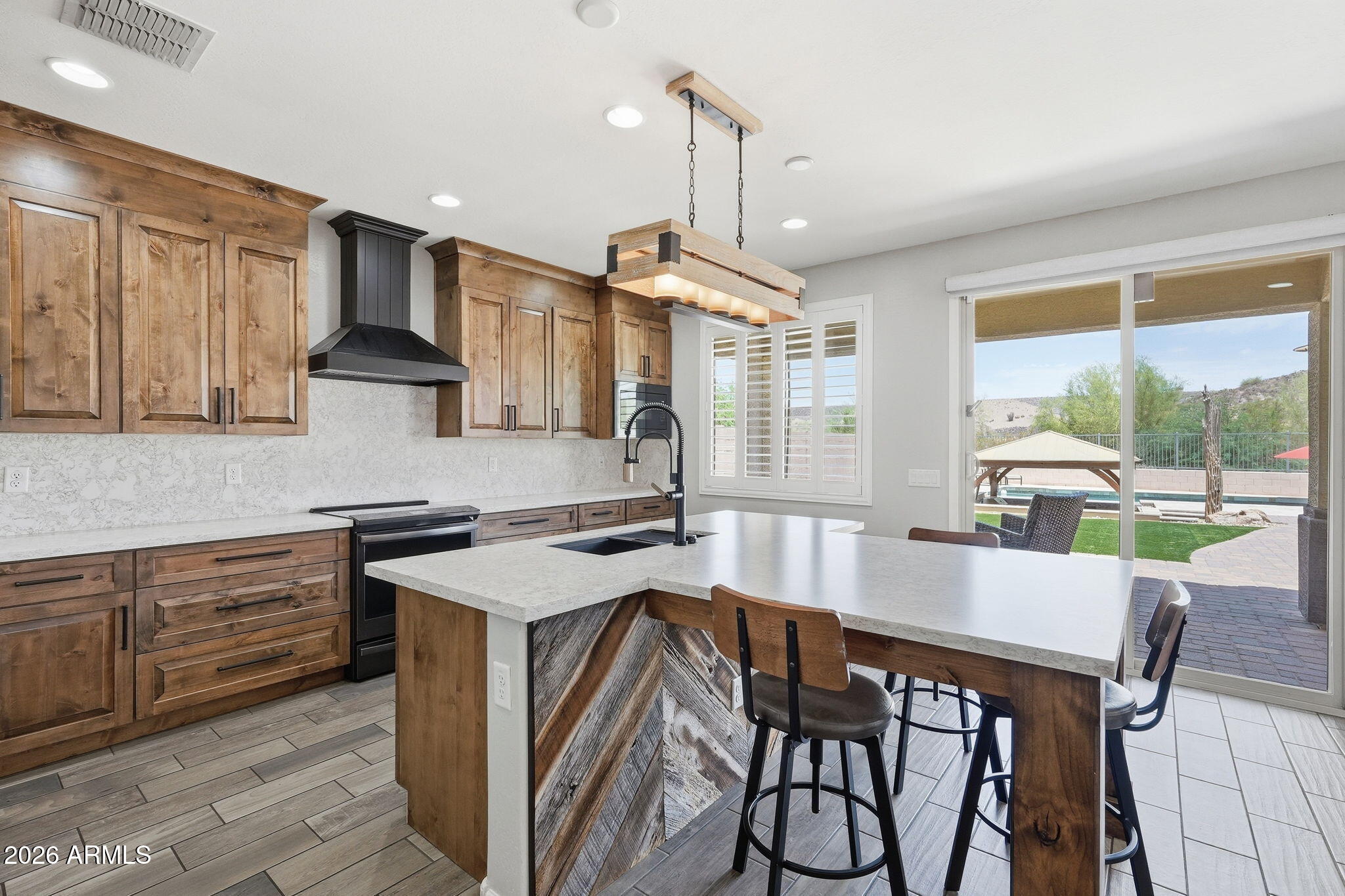 7672 W FETLOCK Trail