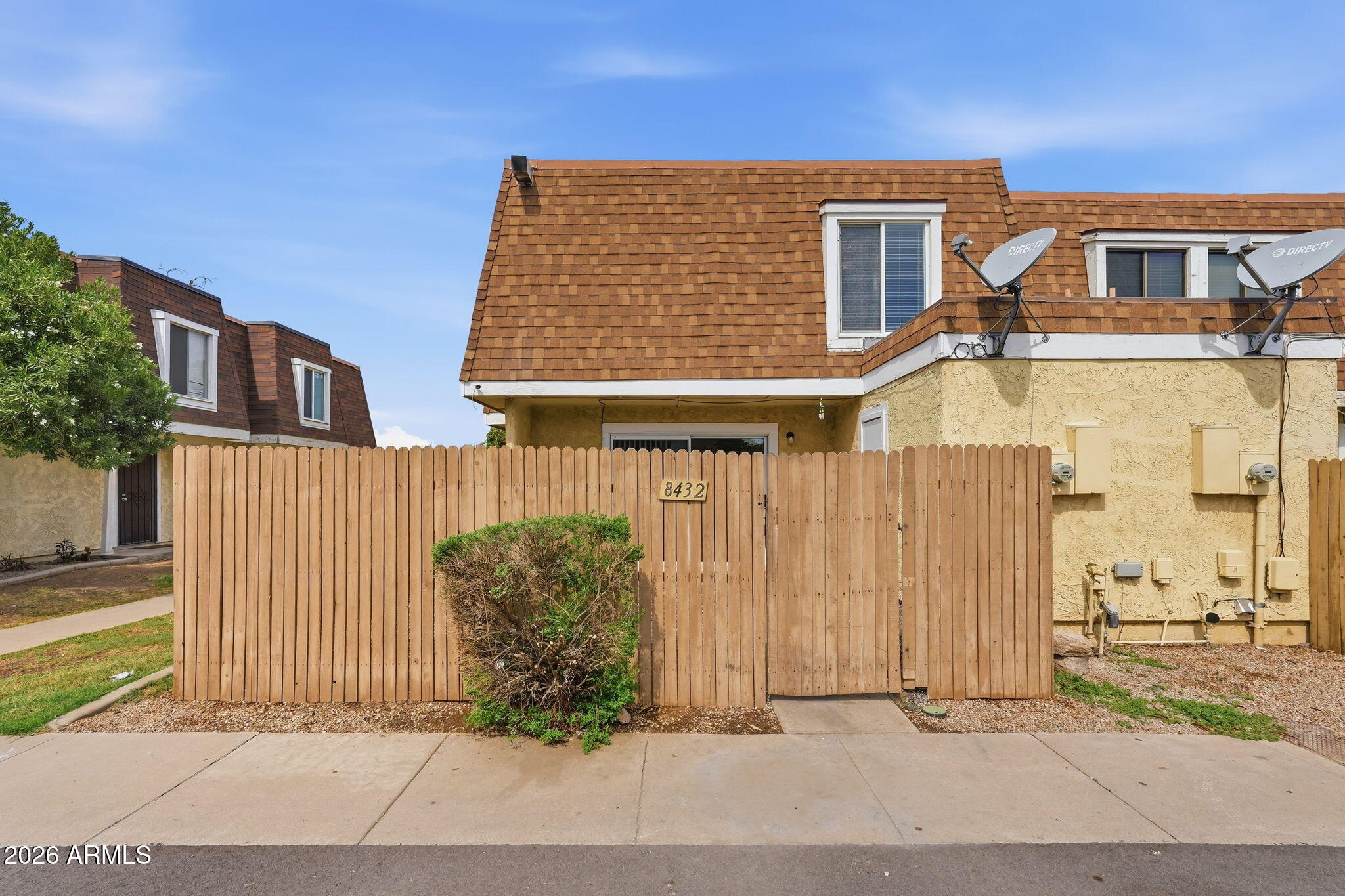 8432 N 34TH Drive