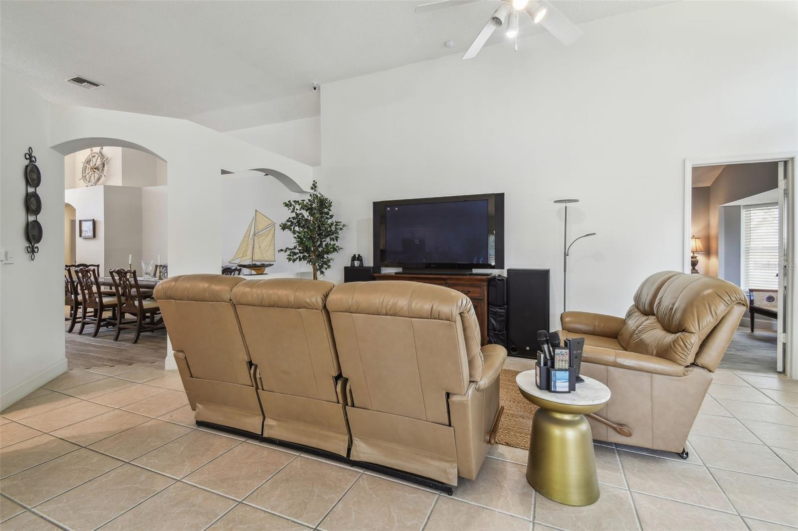 1517 LITTLE BROOK LN