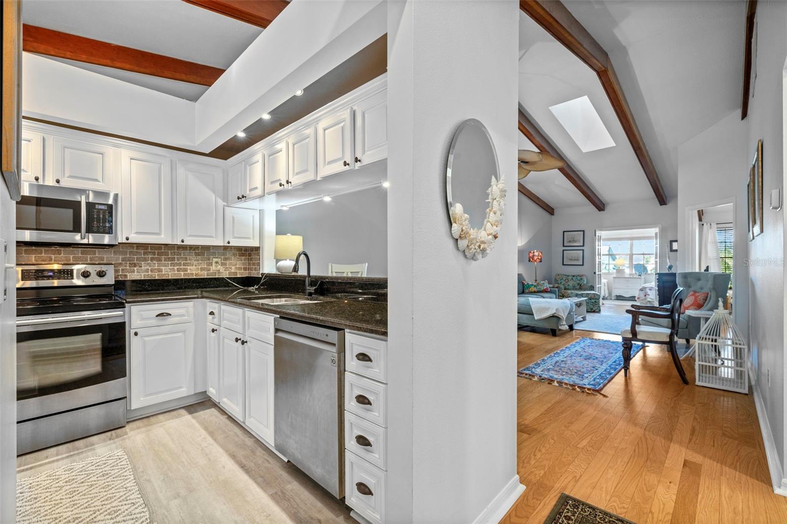 2665 SEQUOIA TER #306