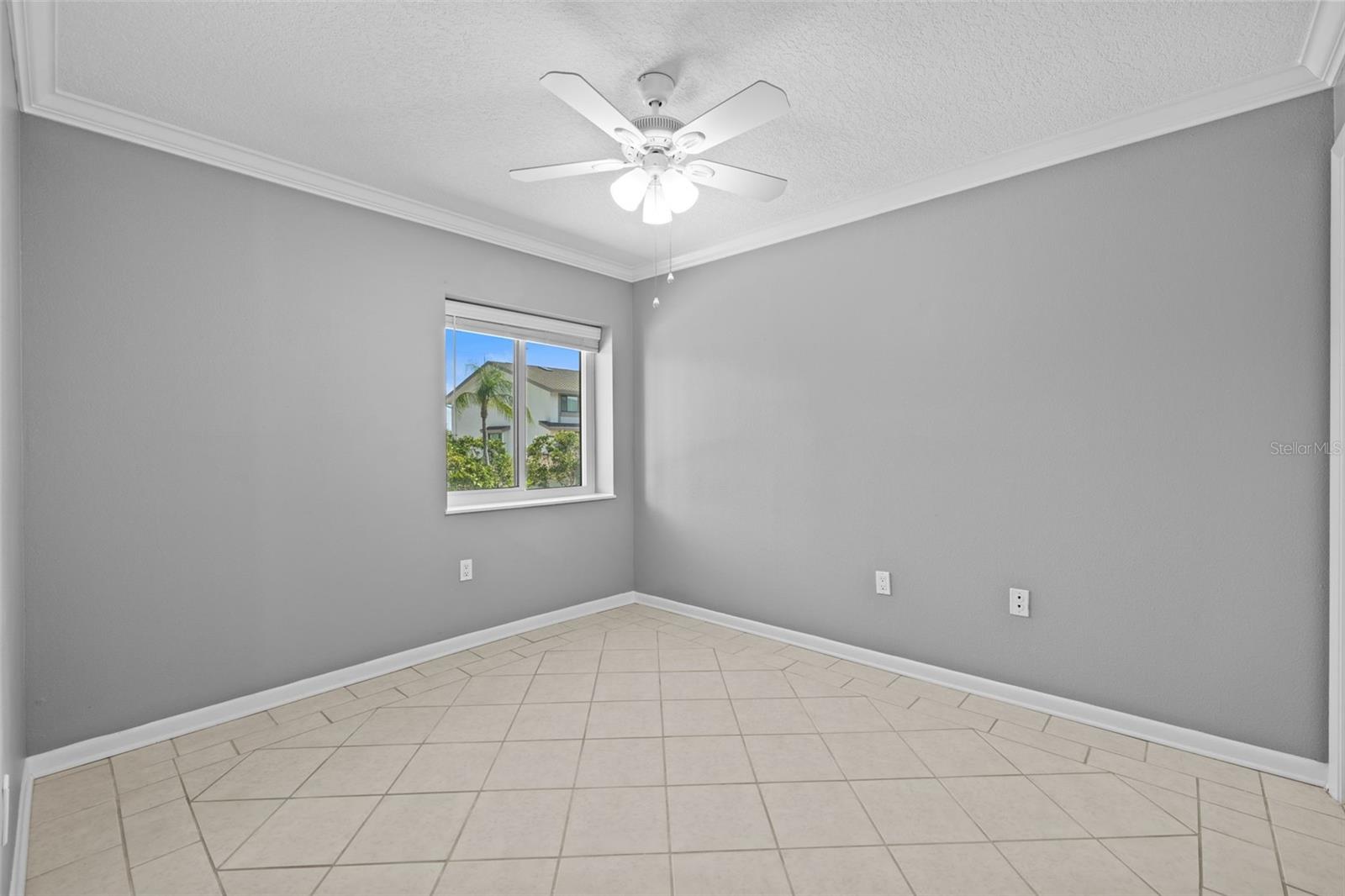 101 MARINA DEL REY CT