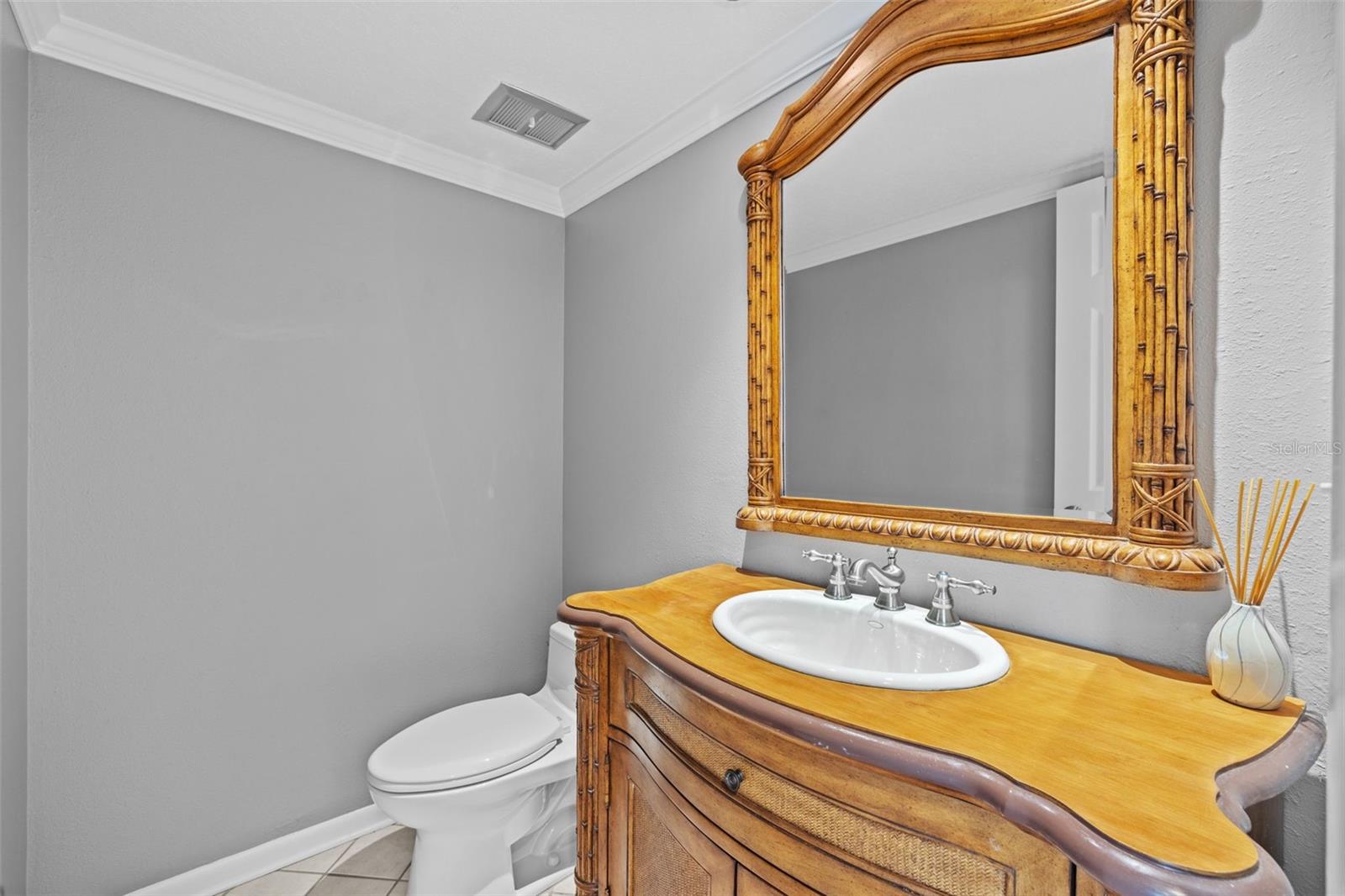 101 MARINA DEL REY CT