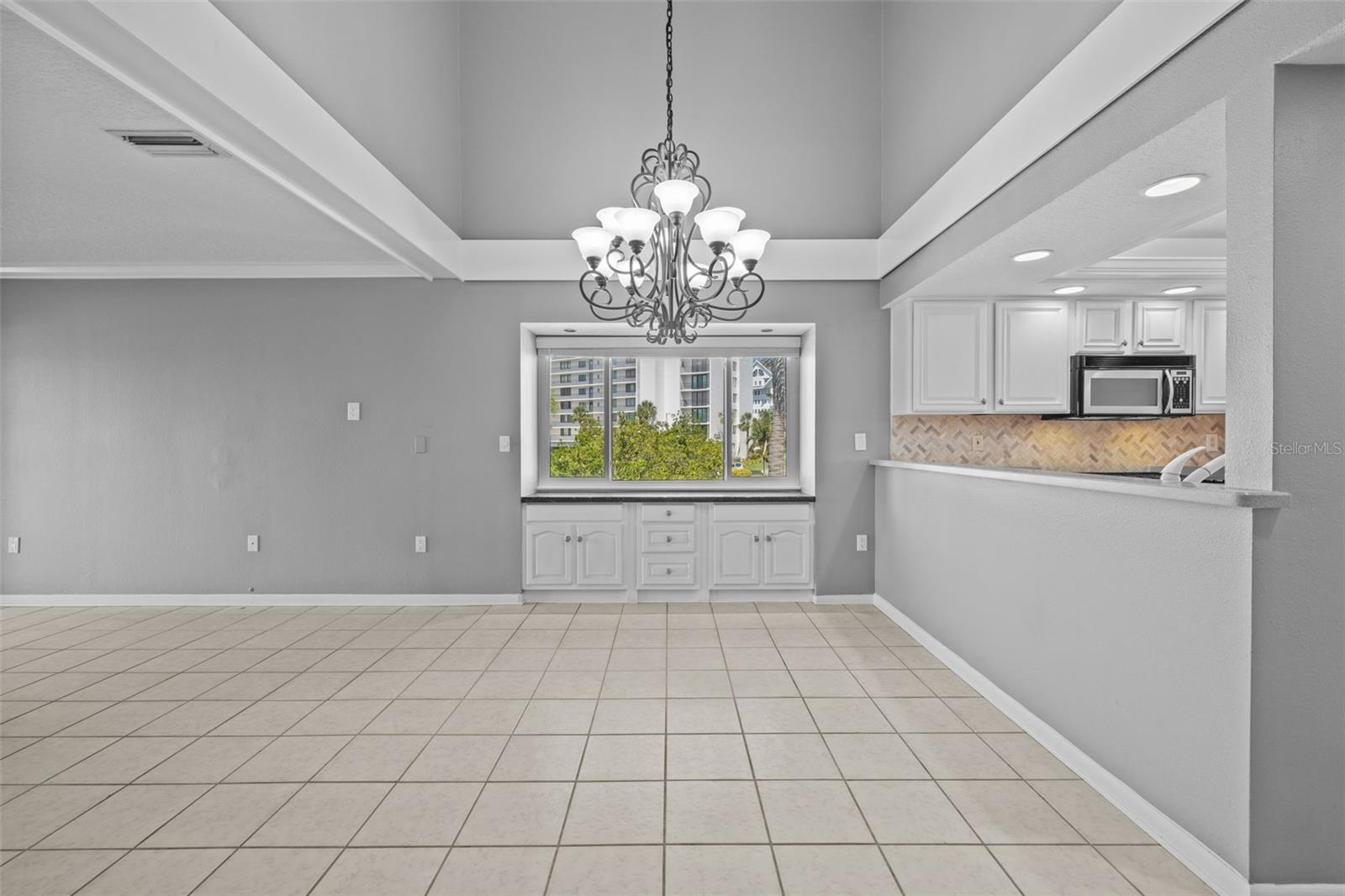 101 MARINA DEL REY CT