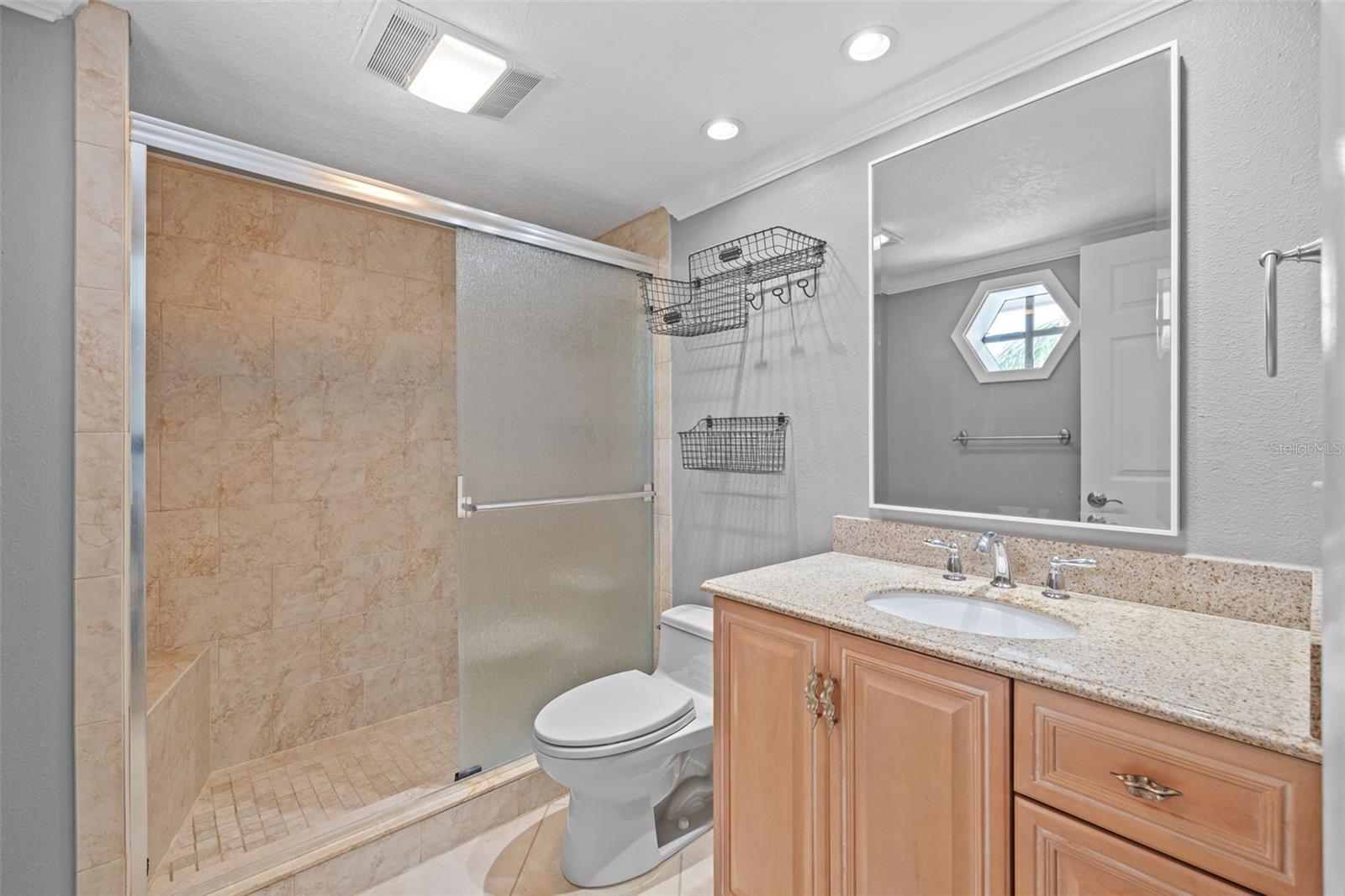 101 MARINA DEL REY CT