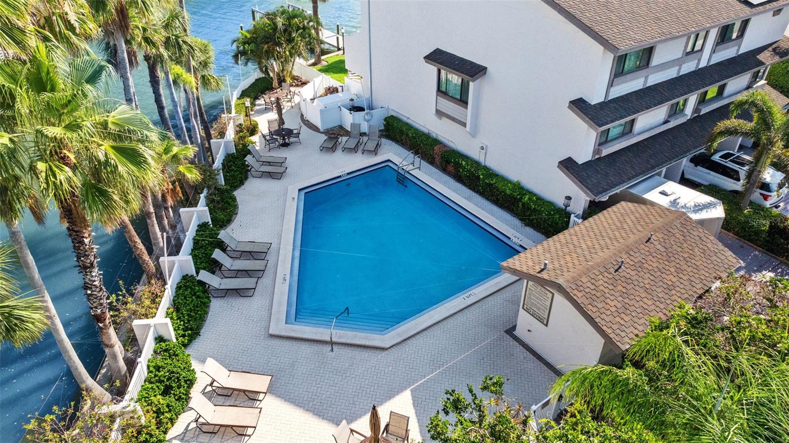101 MARINA DEL REY CT
