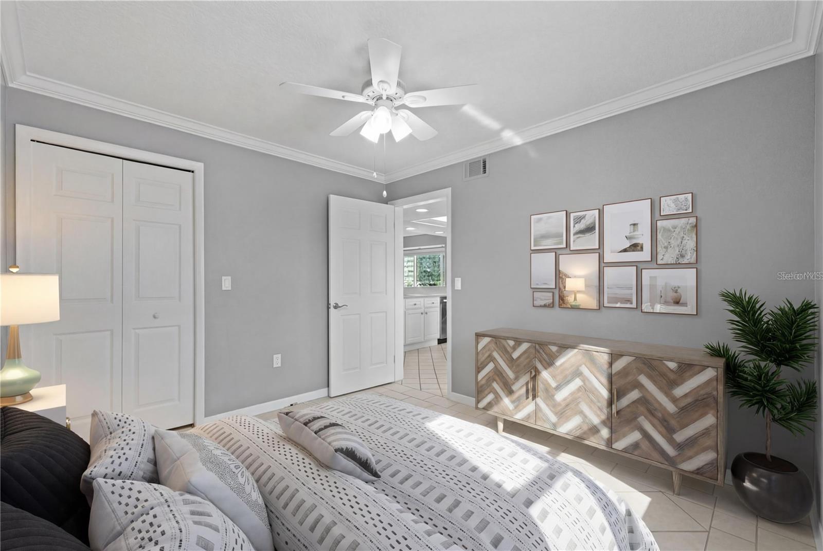 101 MARINA DEL REY CT