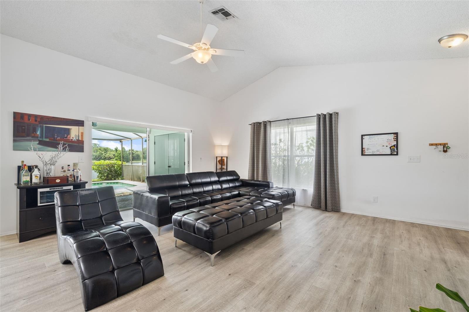 11613 SUNSHINE POND RD