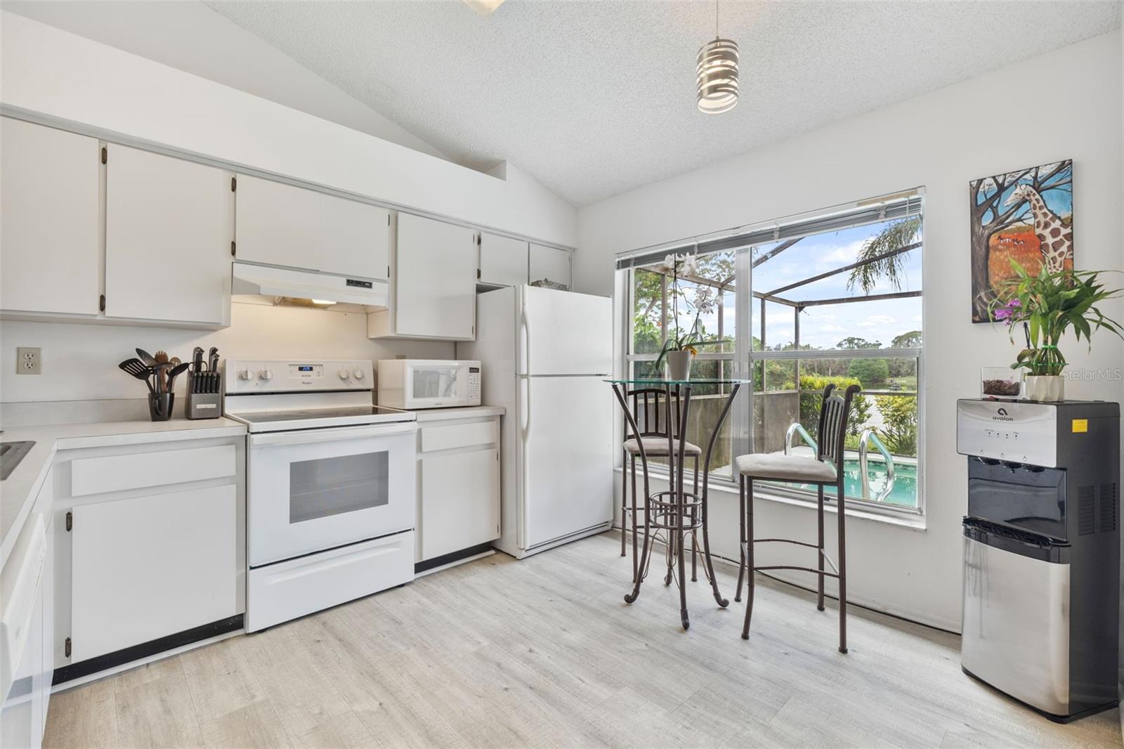 11613 SUNSHINE POND RD