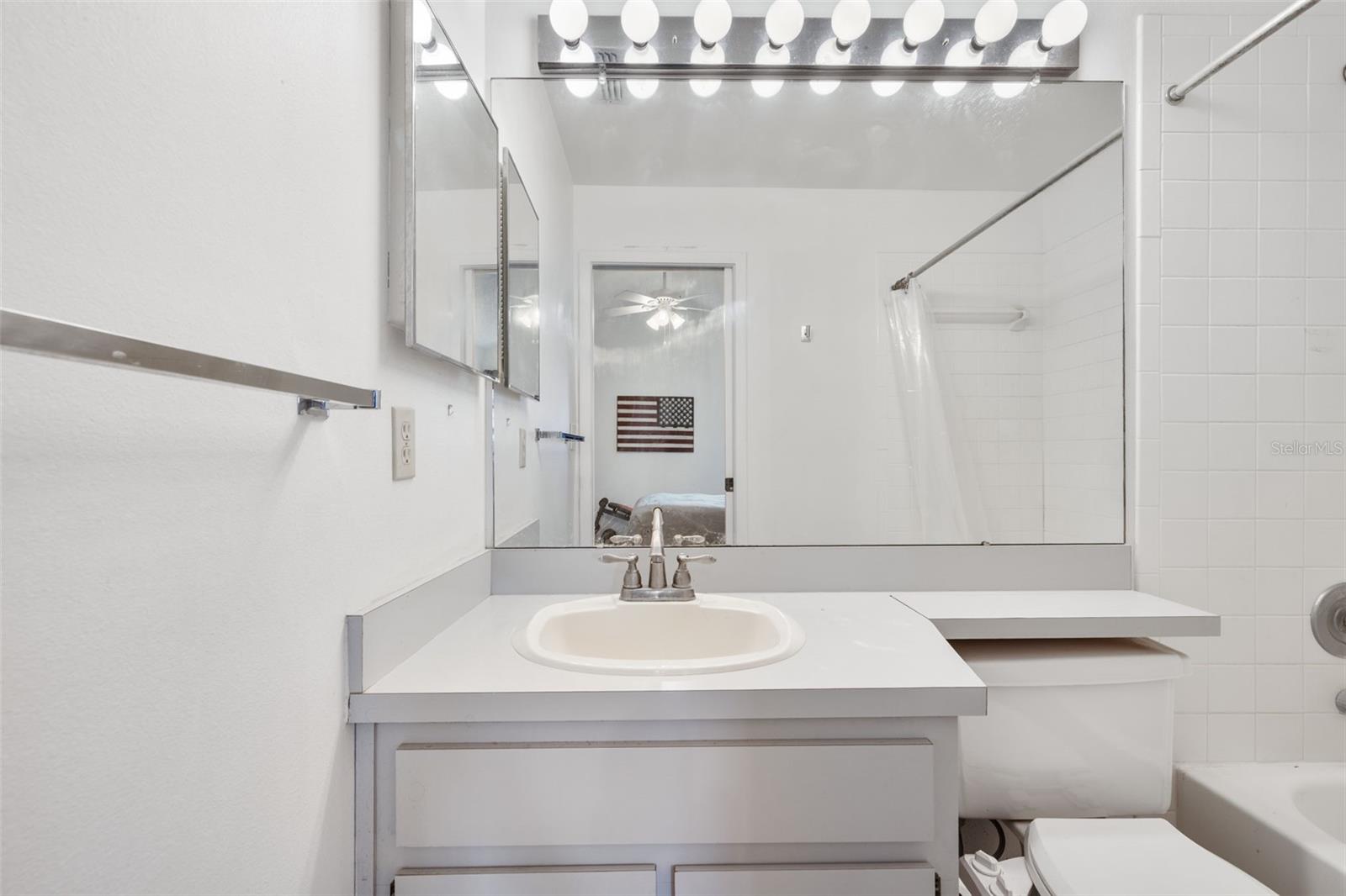 11613 SUNSHINE POND RD