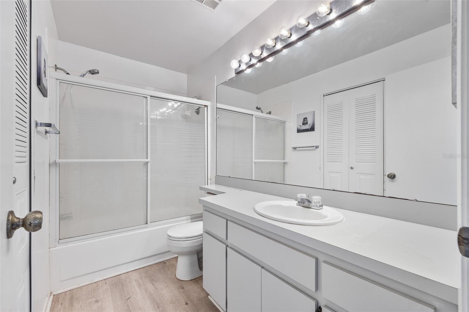 11613 SUNSHINE POND RD