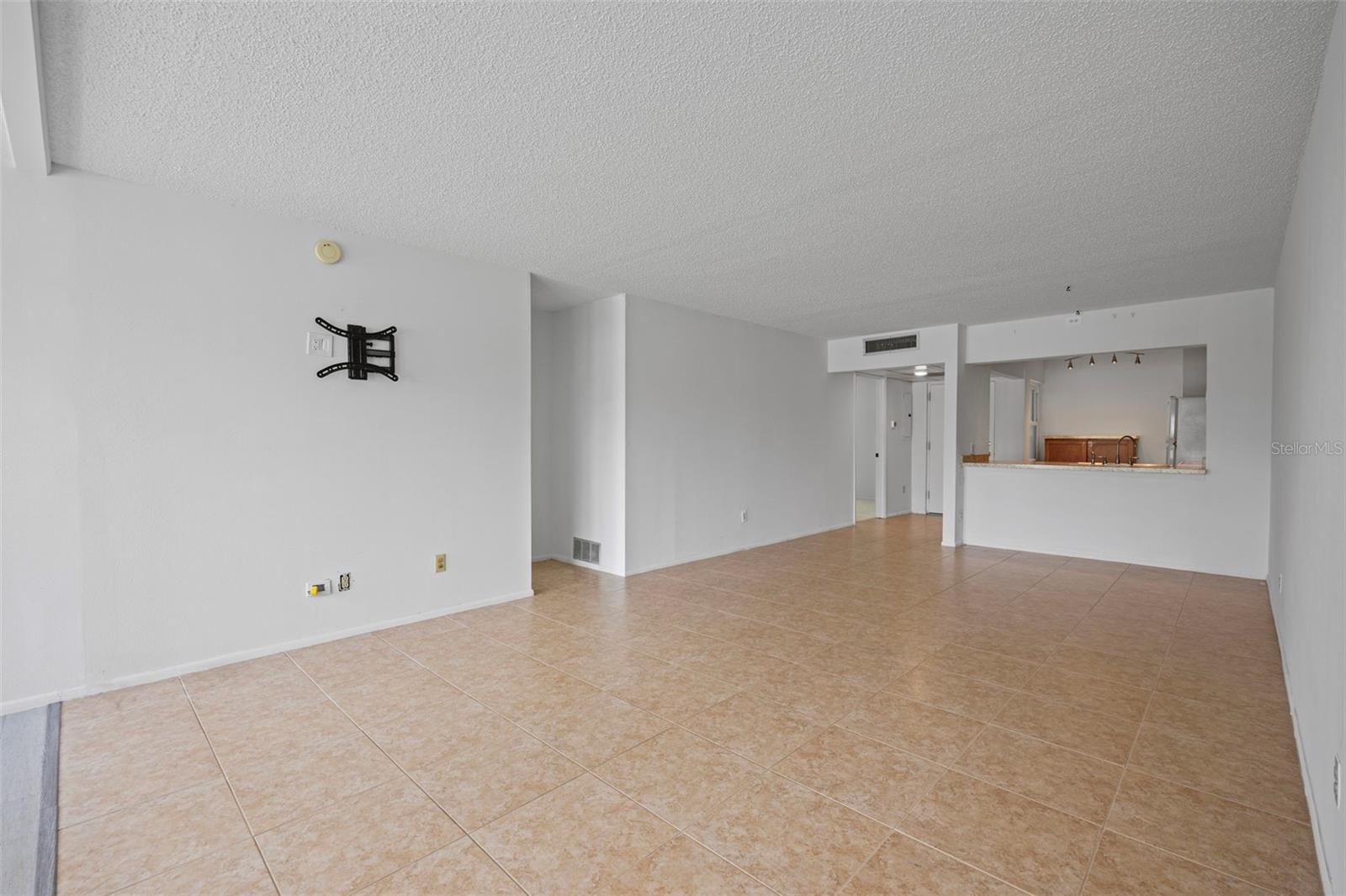 12300 VONN RD #9105